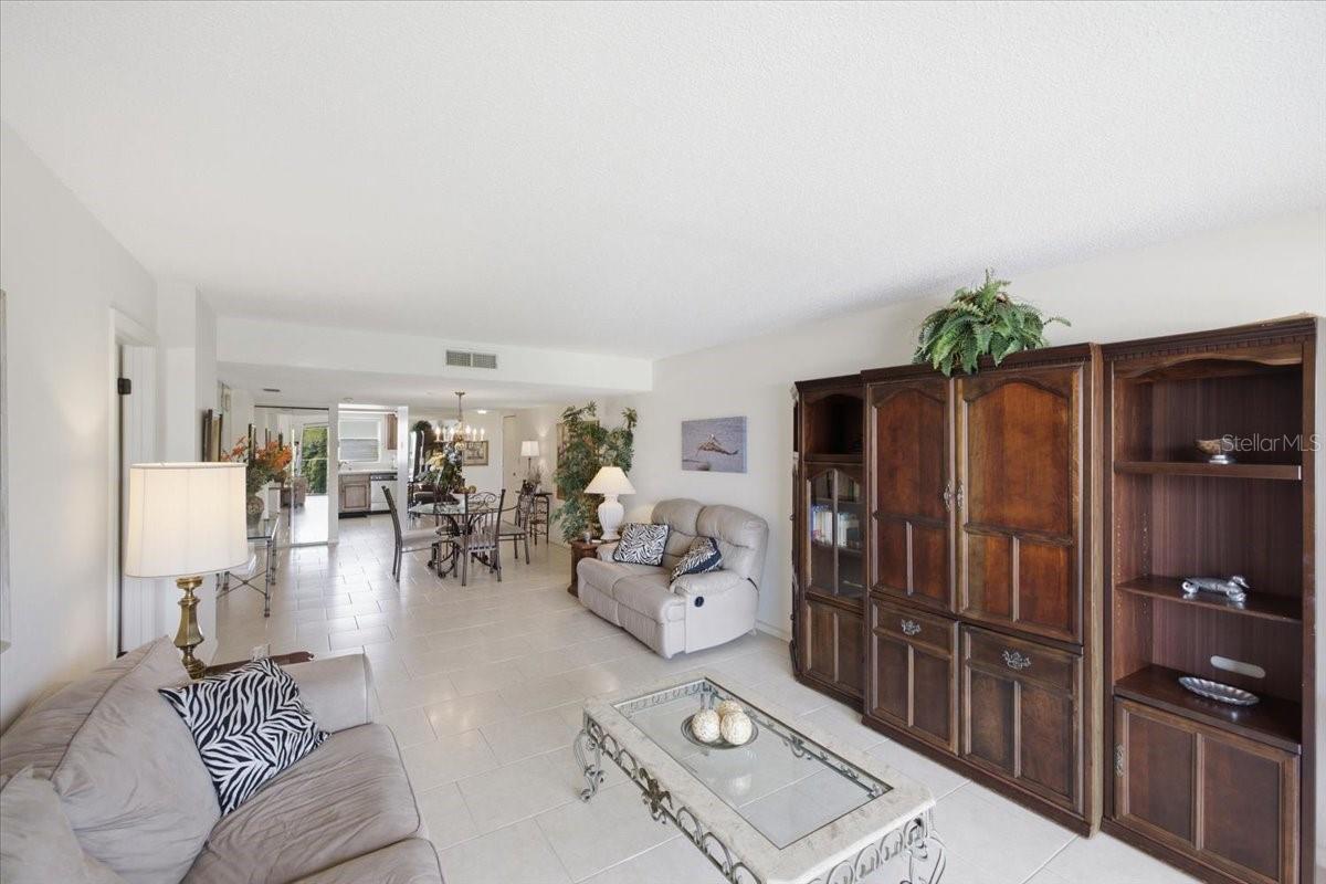 7050 SUNSET DR S #216, SOUTH PASADENA, FL — photo 6