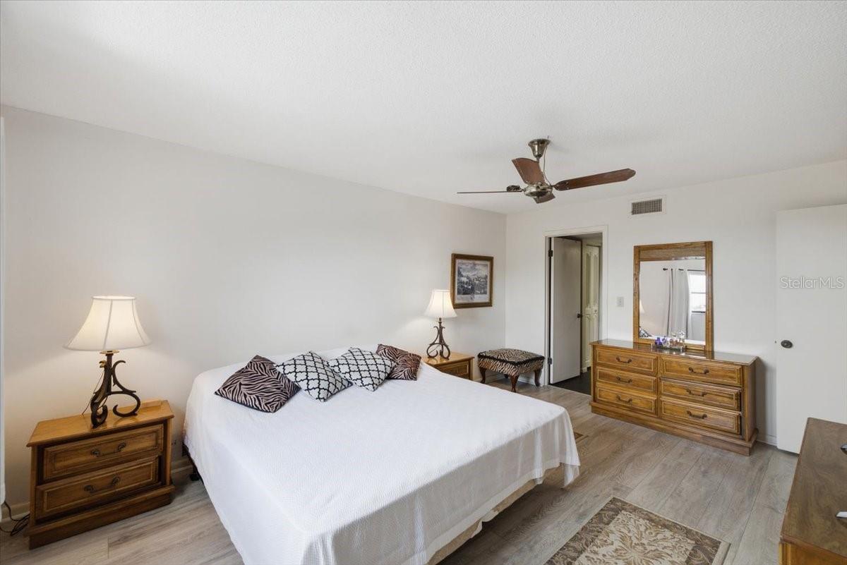 7050 SUNSET DR S #216, SOUTH PASADENA, FL — photo 10
