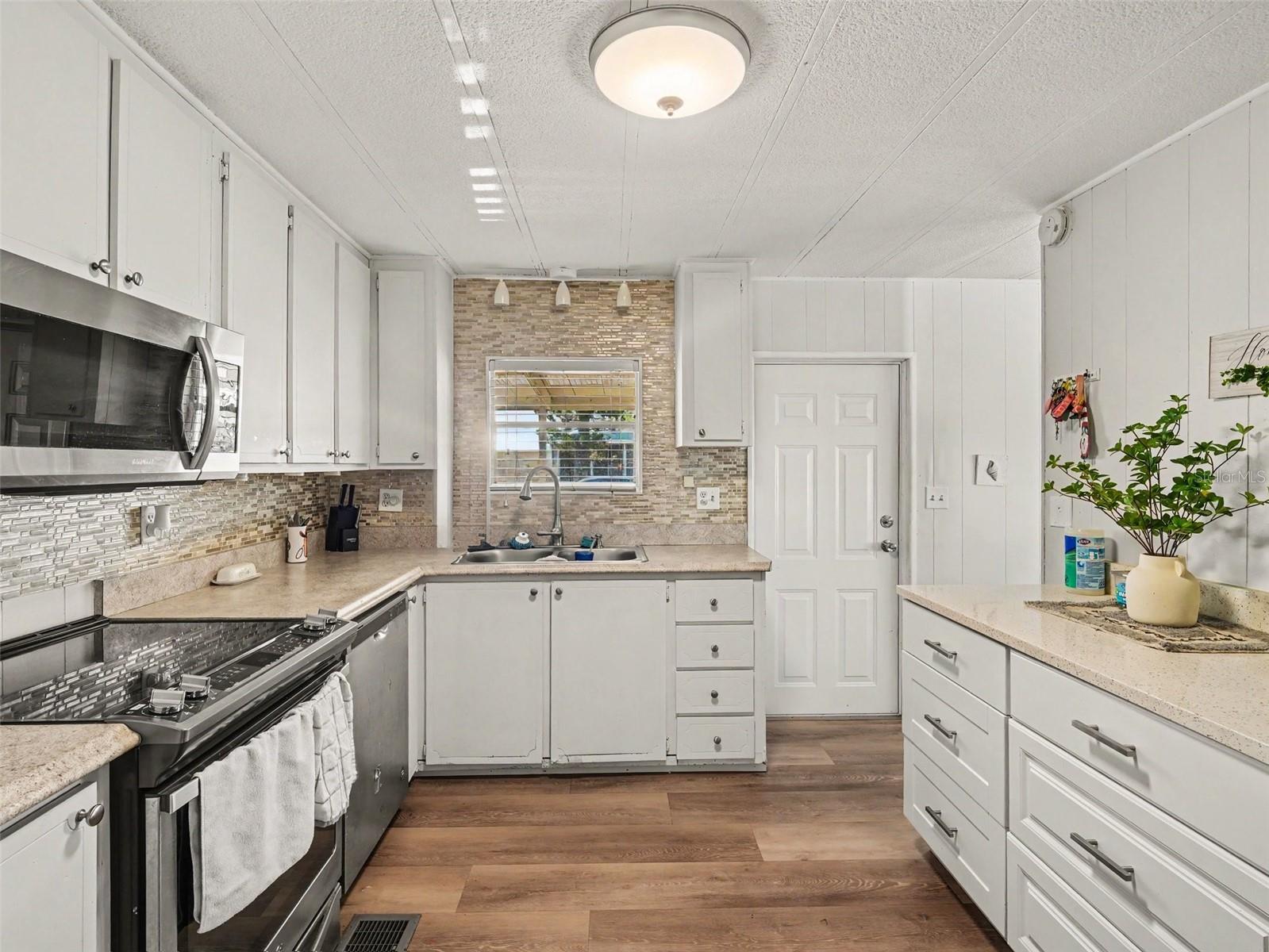309 50TH AVENUE TER E, BRADENTON, FL — photo 17
