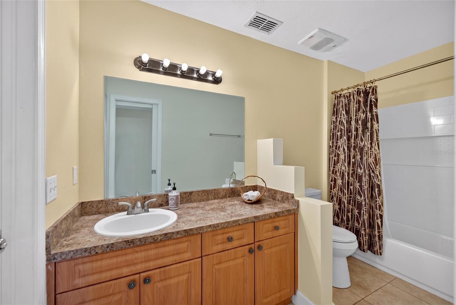 125 PAGE ST, ORLANDO, FL — photo 32