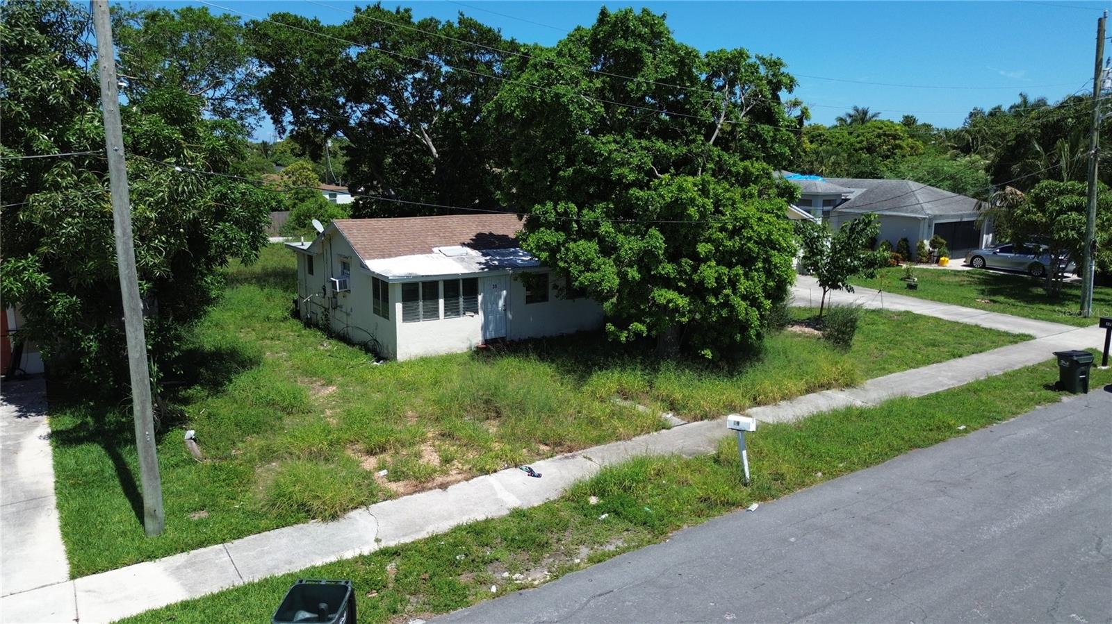 39 NW 13TH AVE, DELRAY BEACH, FL