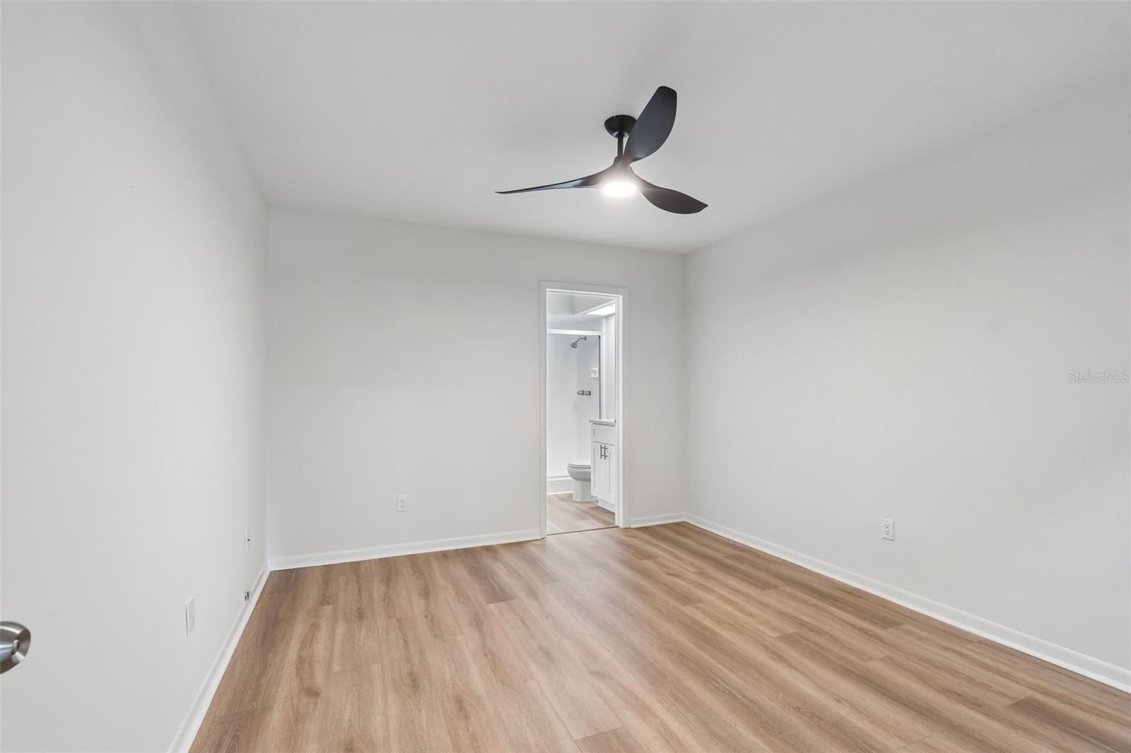 1614 S LAKE AVE #2, CLEARWATER, FL — photo 15