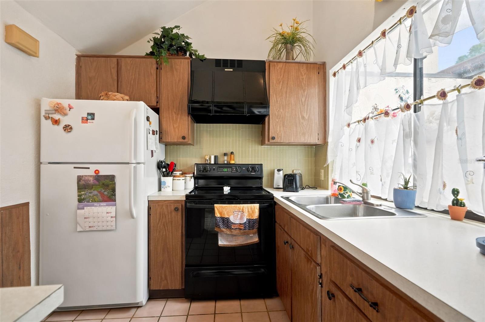7835 FOX DEN ROW, HUDSON, FL — photo 14