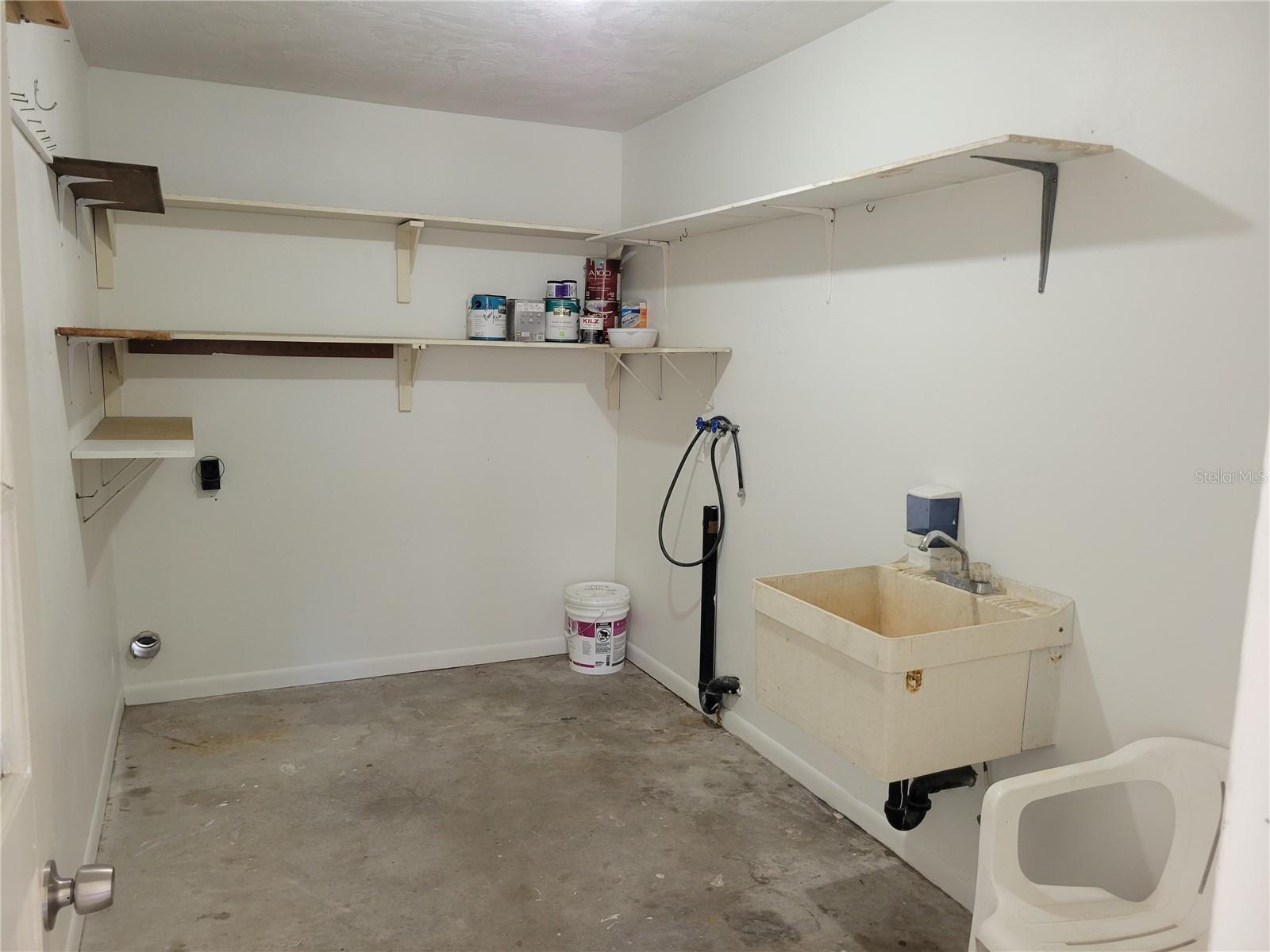 1508 N SATURN AVE, CLEARWATER, FL — photo 10