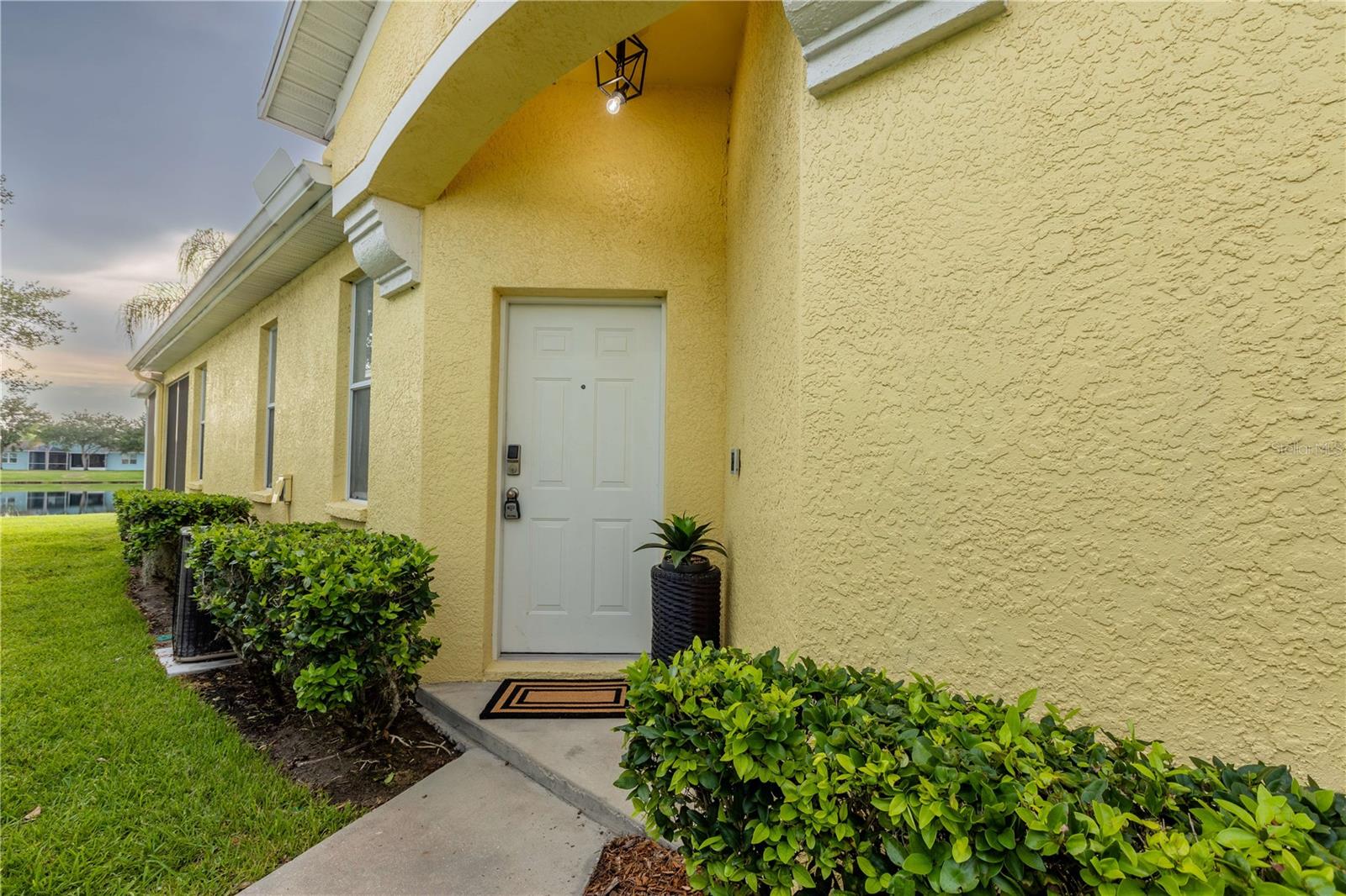 11447 CAPTIVA KAY DR, RIVERVIEW, FL — photo 2