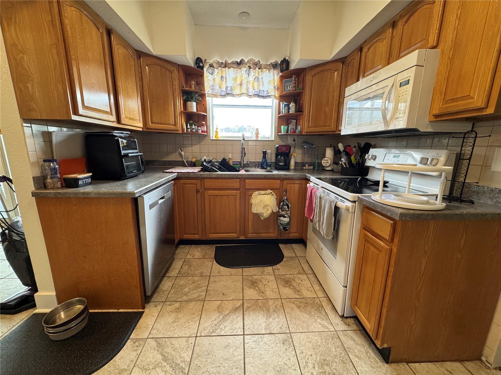 398 VIRGINIA ST, FROSTPROOF, FL — photo 21