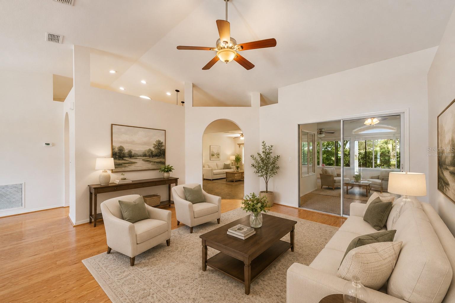 9082 SE 135TH LOOP, SUMMERFIELD, FL — photo 10