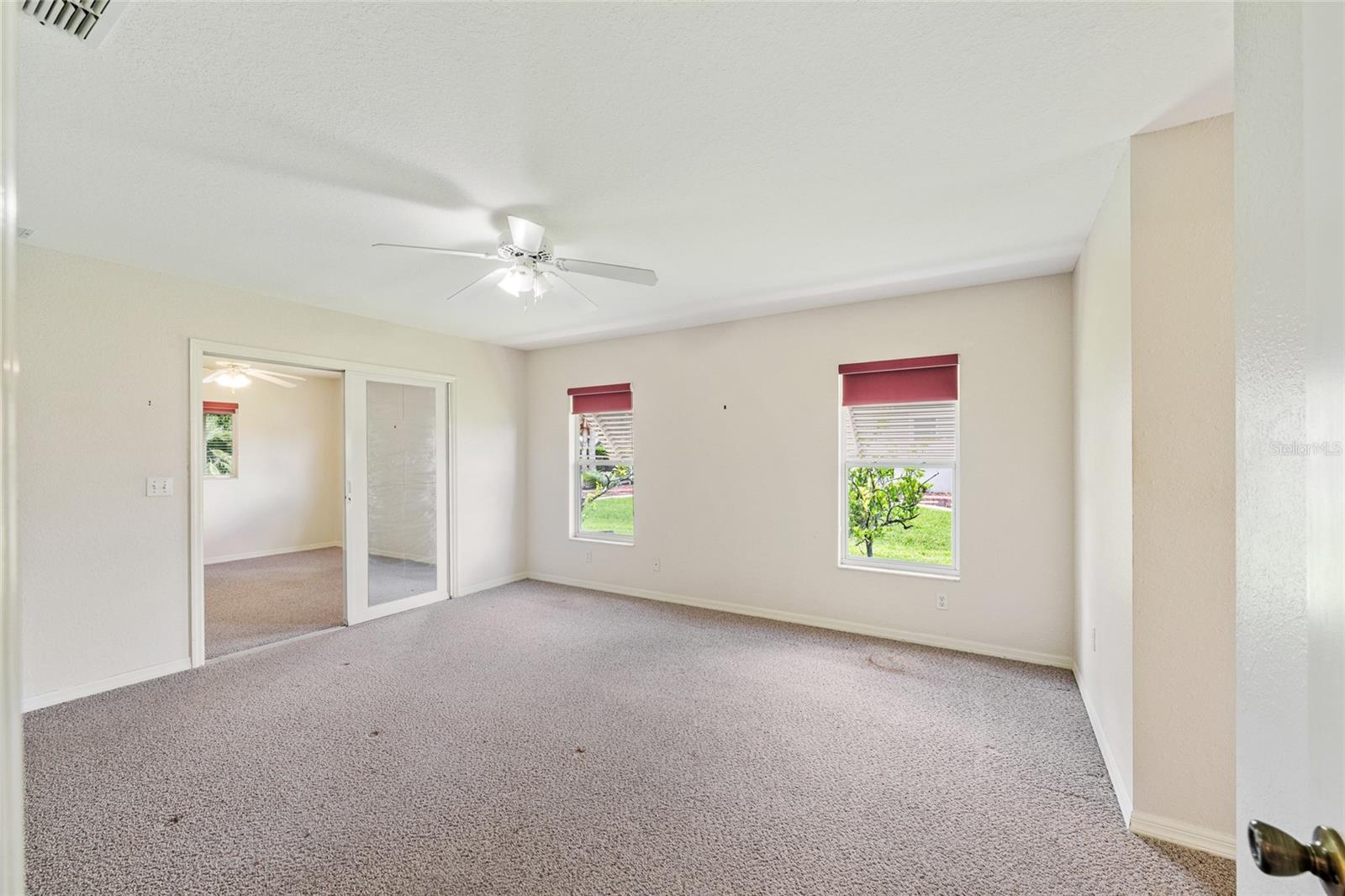 9082 SE 135TH LOOP, SUMMERFIELD, FL — photo 11