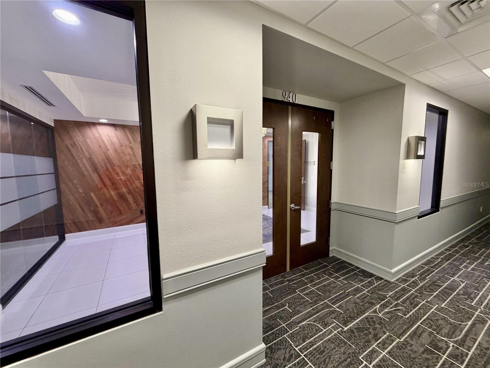 50 CENTRAL AVE #970, SARASOTA, FL — photo 38