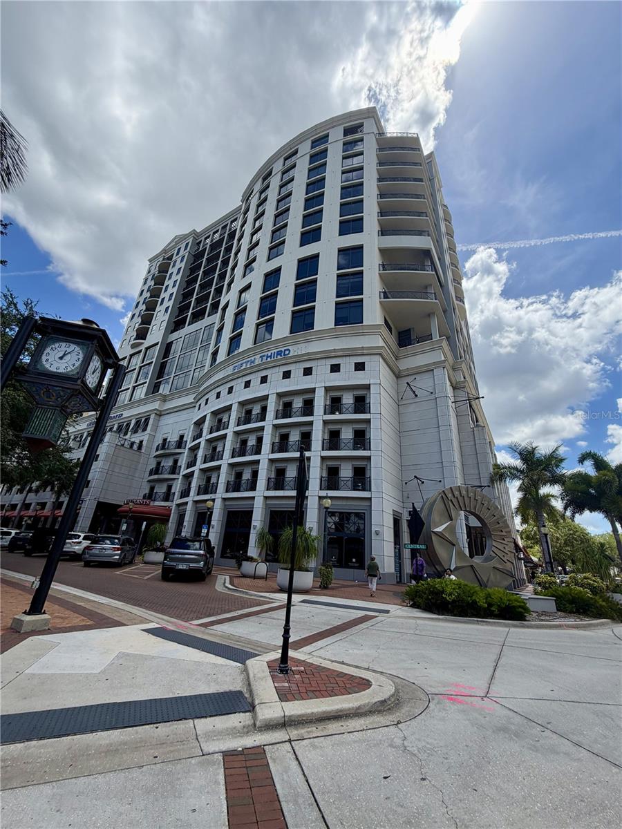 50 CENTRAL AVE #970, SARASOTA, FL — photo 45