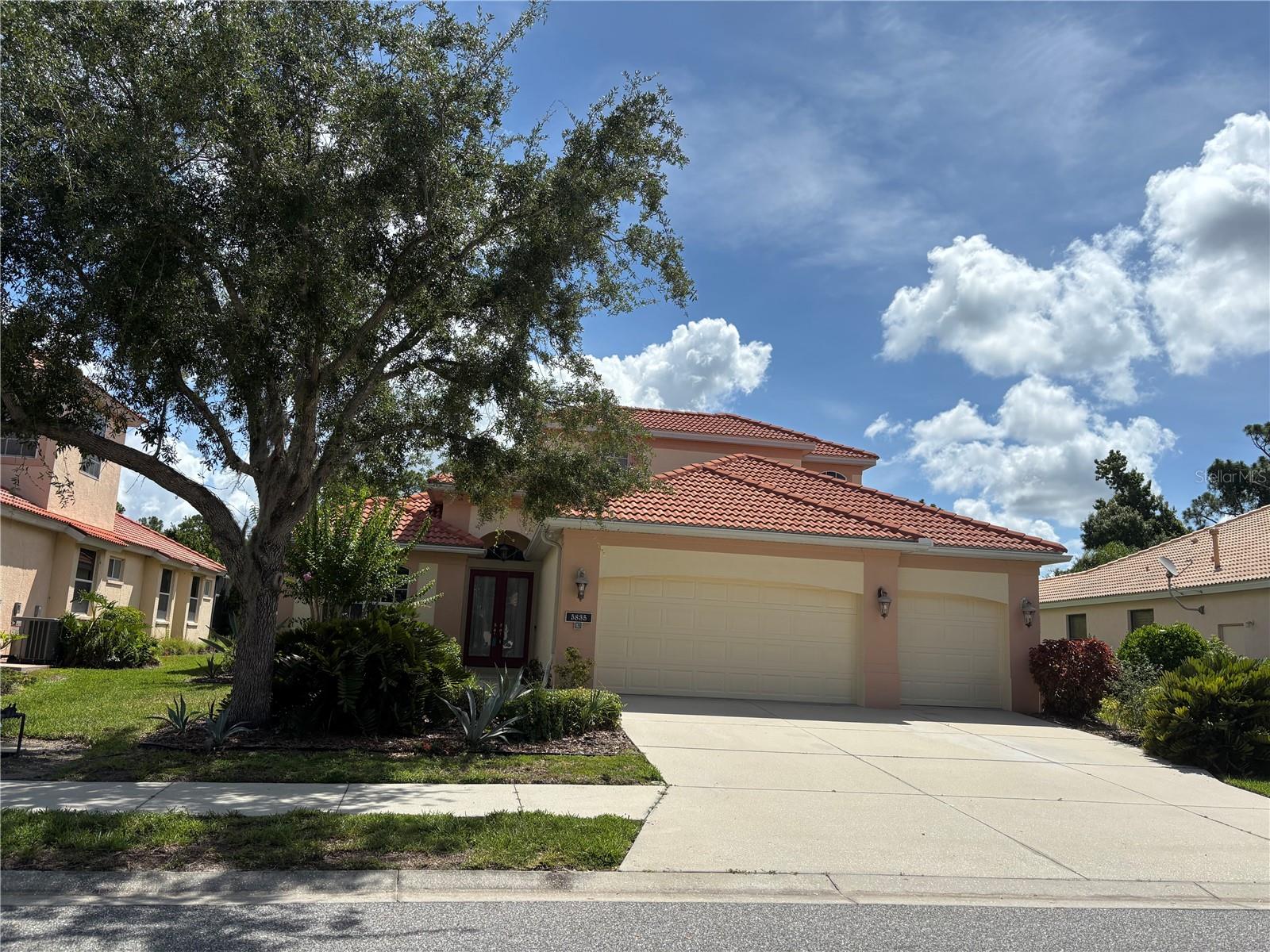 5835 COVEY CT, BRADENTON, FL — photo 2