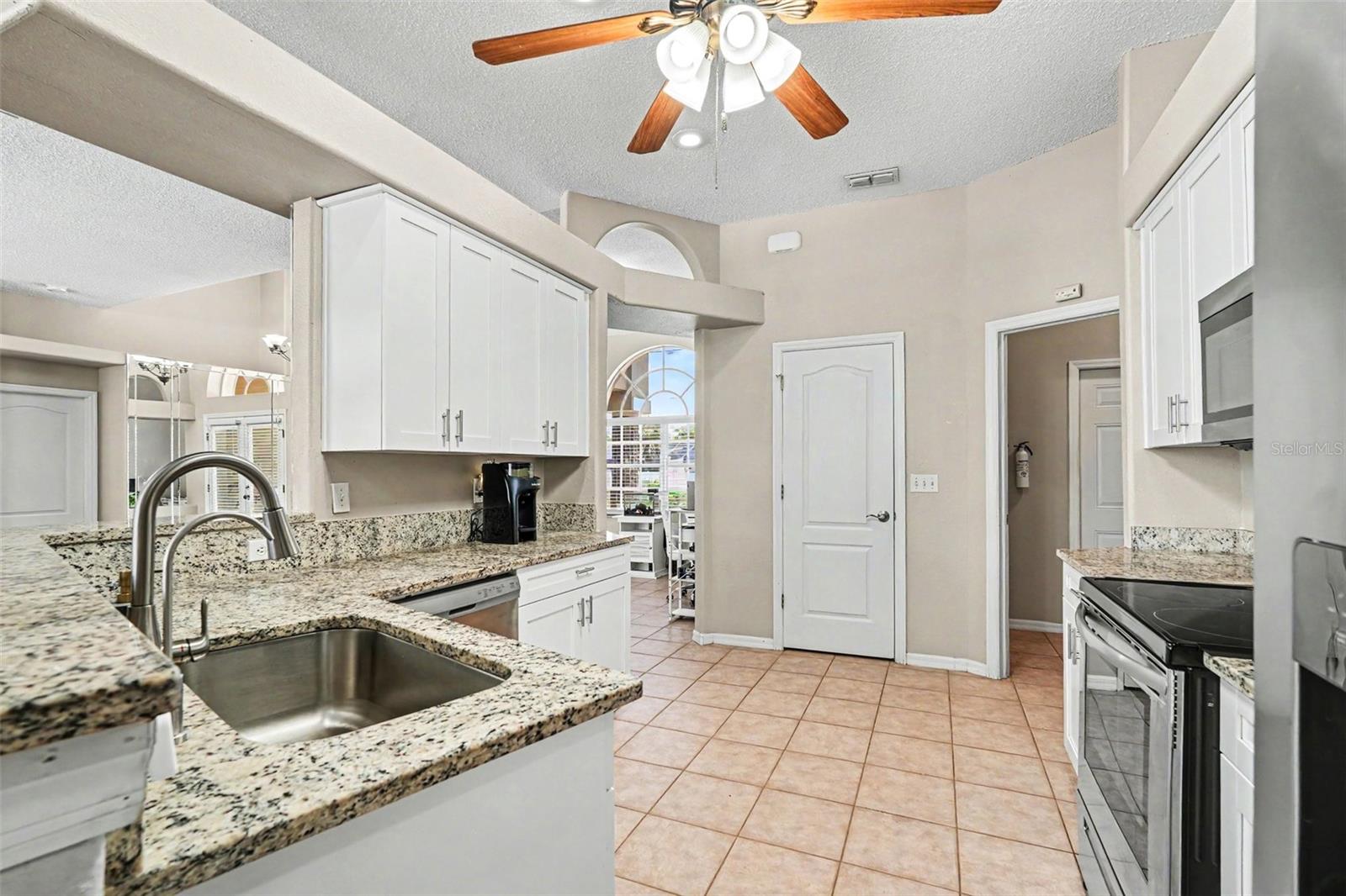 3944 LEMA DR, SPRING HILL, FL — photo 16