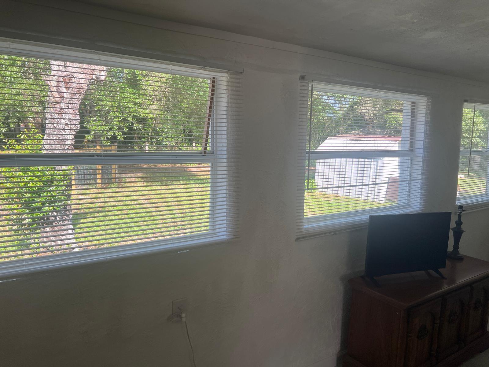 20456 SE 140TH ST, UMATILLA, FL — photo 22