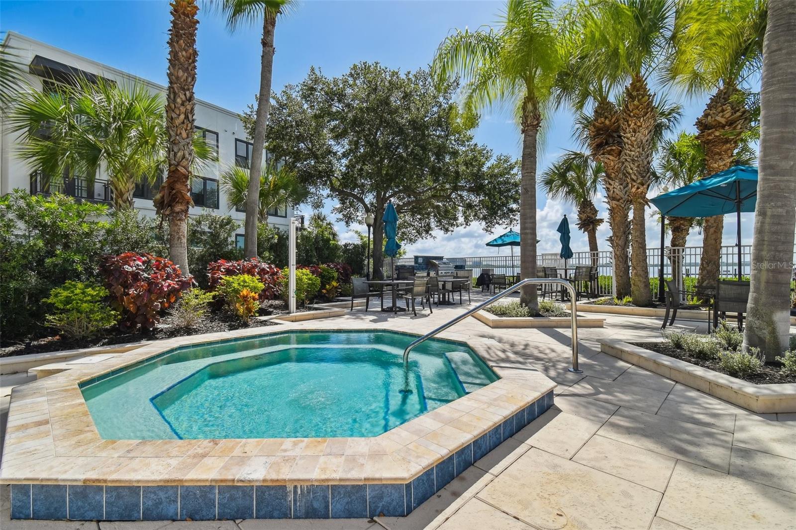 1201 BAY CLUB CIR, TAMPA, FL — photo 12