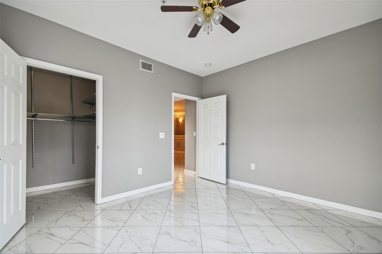 1201 BAY CLUB CIR, TAMPA, FL — photo 18