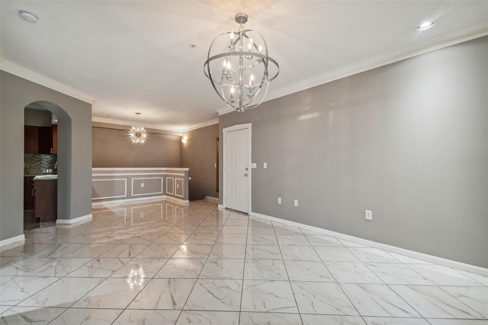 1201 BAY CLUB CIR, TAMPA, FL — photo 29