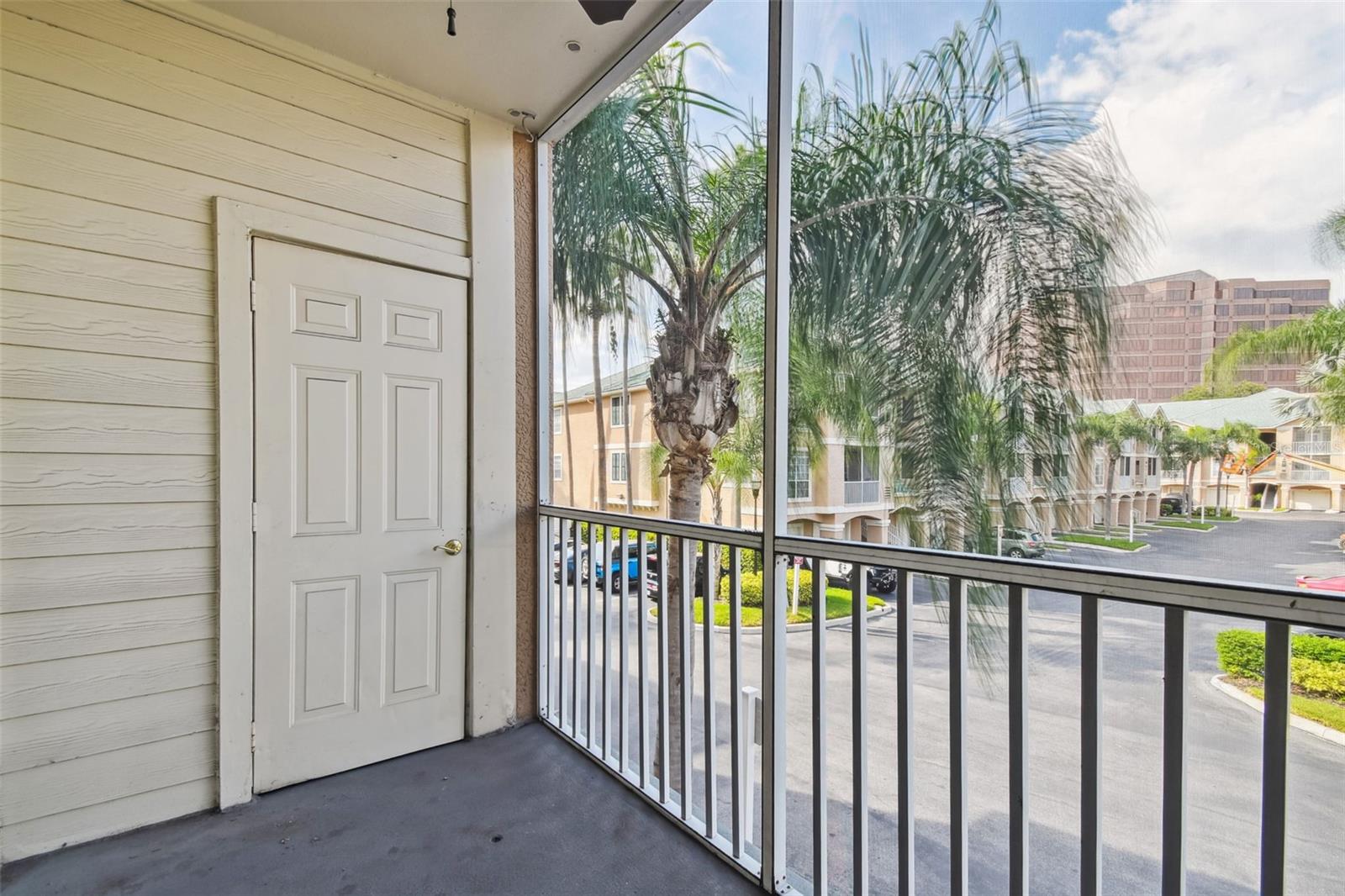 1201 BAY CLUB CIR, TAMPA, FL — photo 53