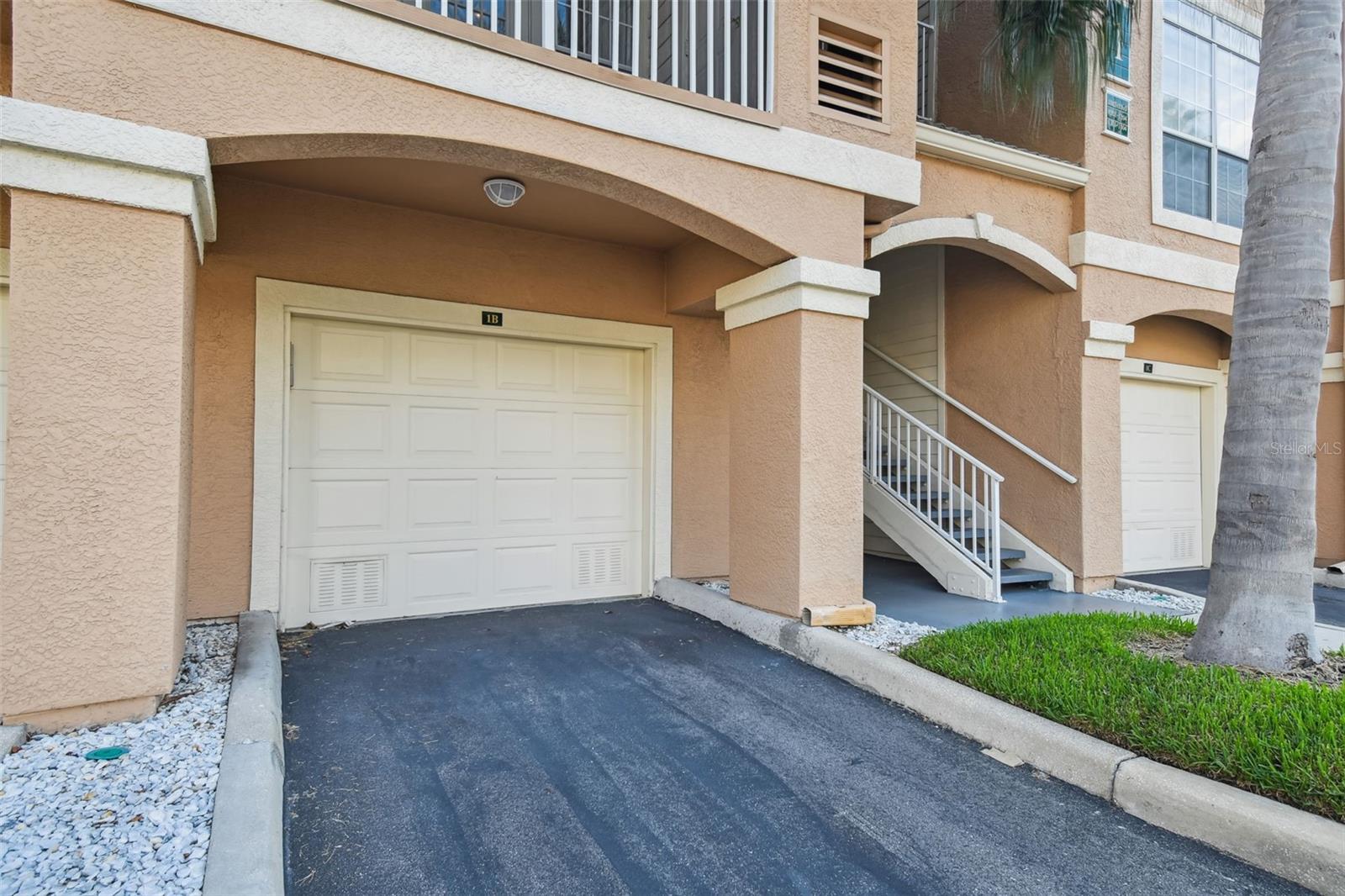 1201 BAY CLUB CIR, TAMPA, FL — photo 57