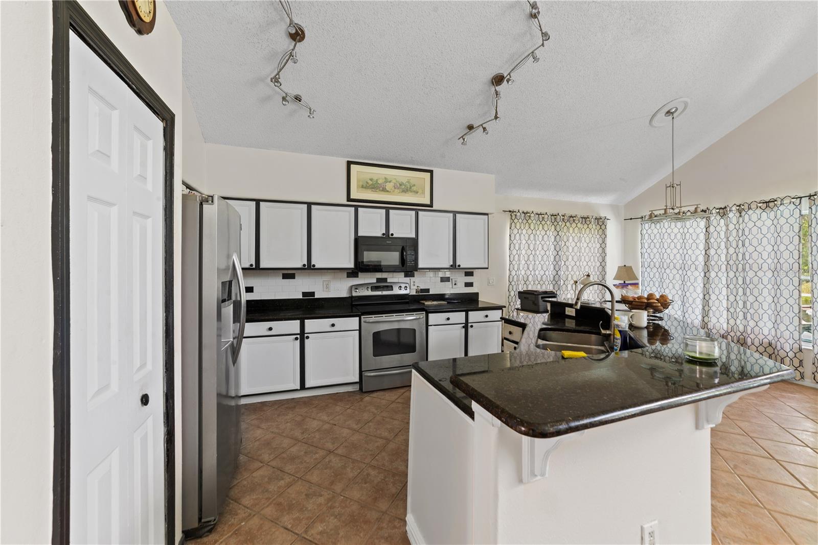 3840 BECONTREE PL, OVIEDO, FL — photo 12