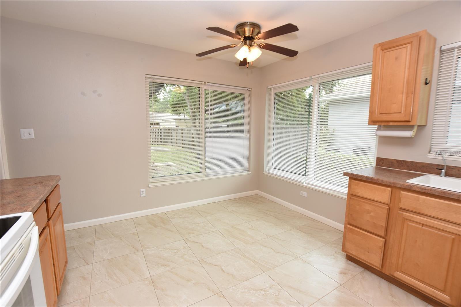 928 E VALENCIA ST, LAKELAND, FL — photo 9
