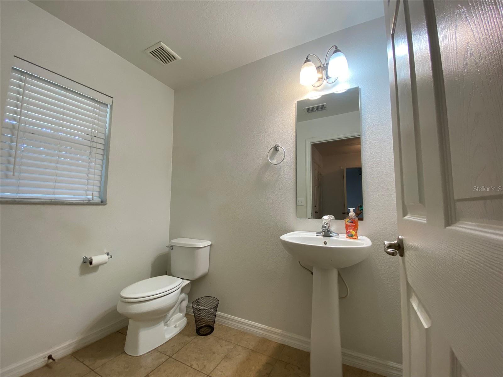 2457 FORMAX DR, ORLANDO, FL — photo 17