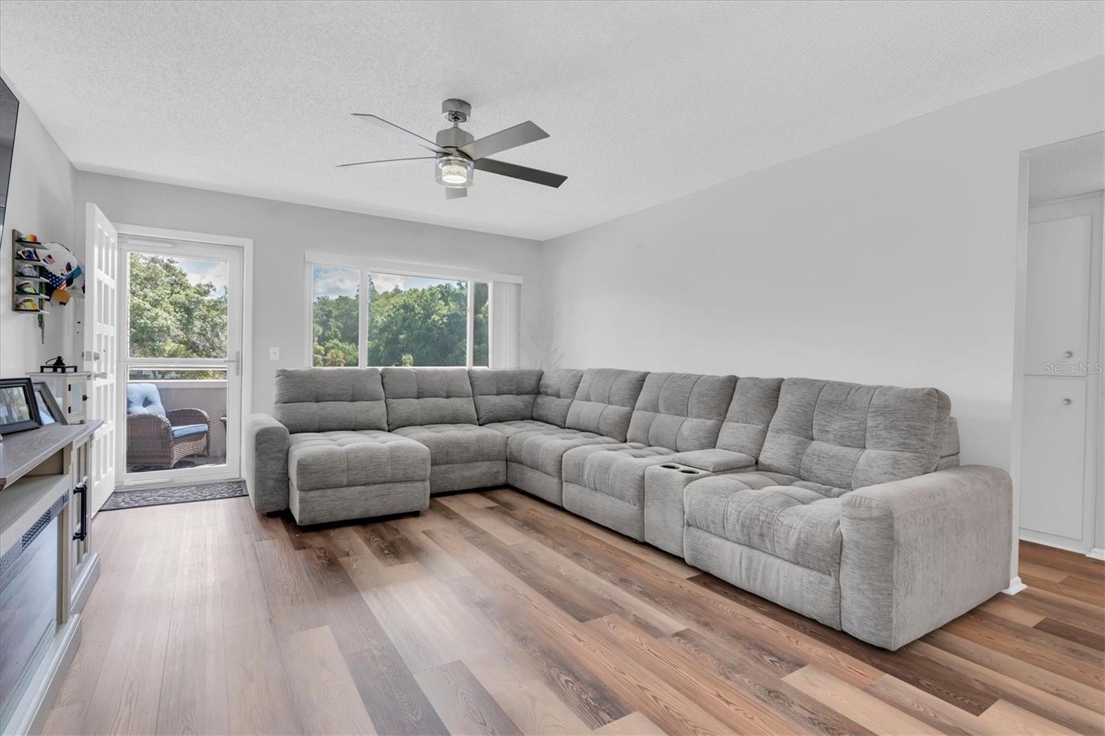 2461 RHODESIAN DR #45, CLEARWATER, FL — photo 8