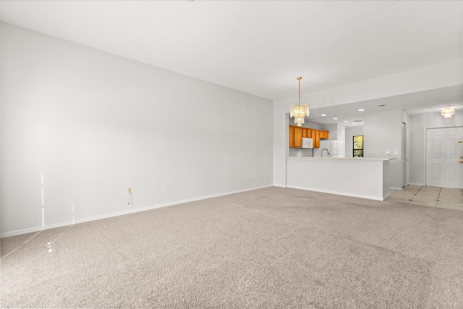 909 WATERSIDE LN #307, CELEBRATION, FL — photo 3