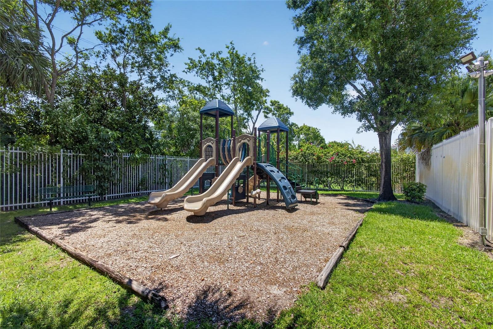 946 SUMMIT LAKE DR, WEST PALM BEACH, FL — photo 27
