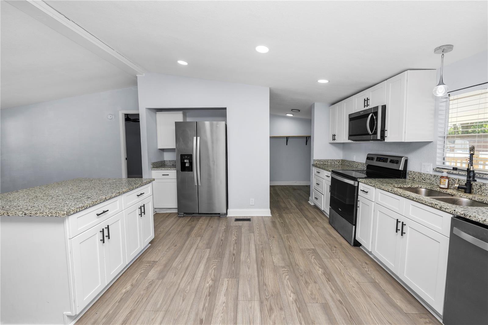3113 ROLLINGLEN LN, LAKELAND, FL — photo 9