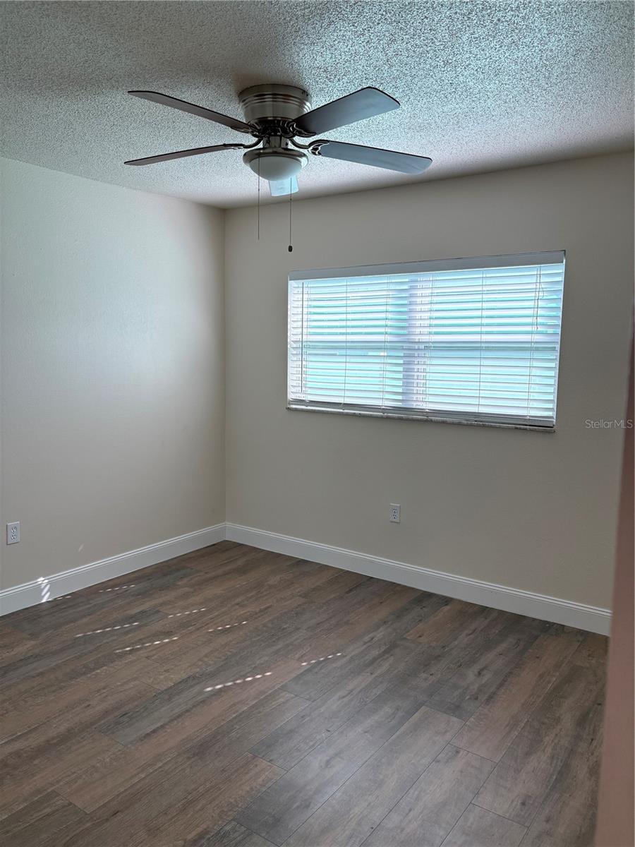 555 69TH AVE #1, ST PETERSBURG, FL — photo 14