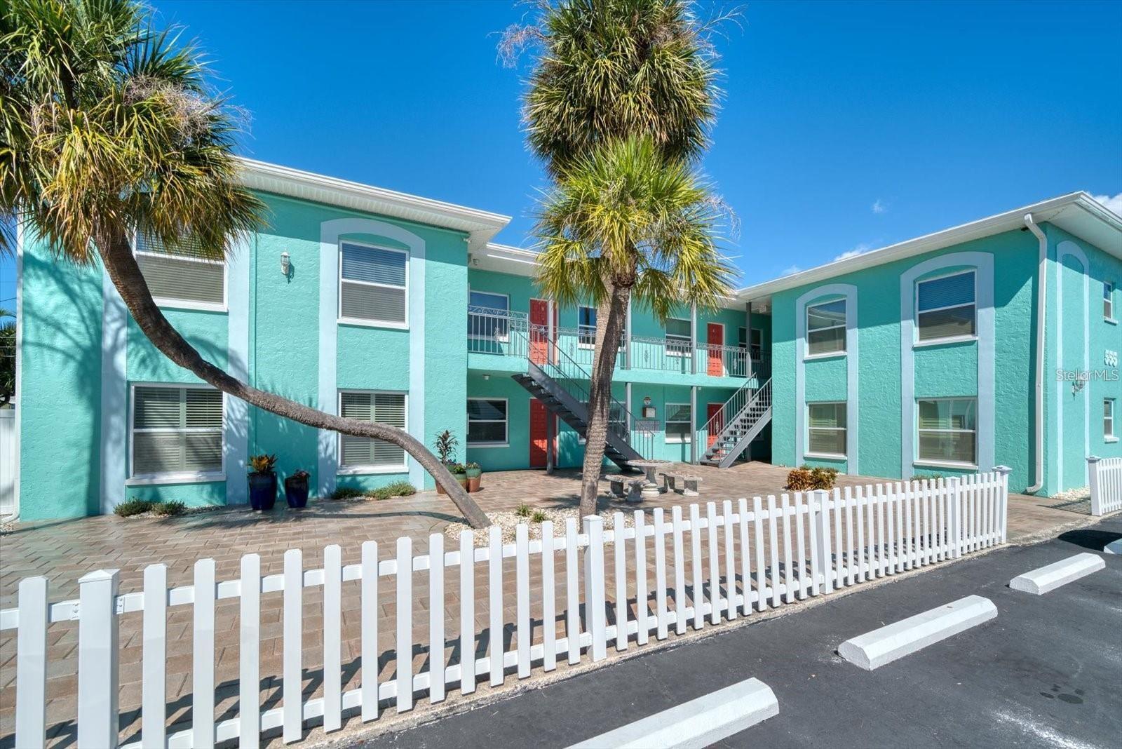 555 69TH AVE #1, ST PETERSBURG, FL — photo 19