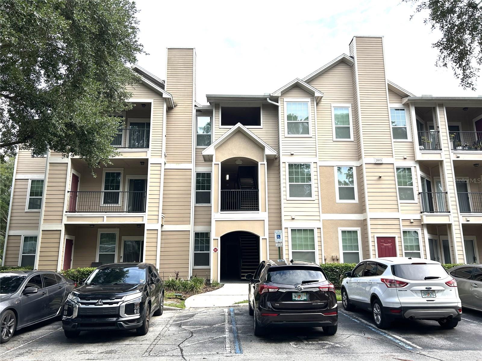 2015 ERVING CIR #208, OCOEE, FL