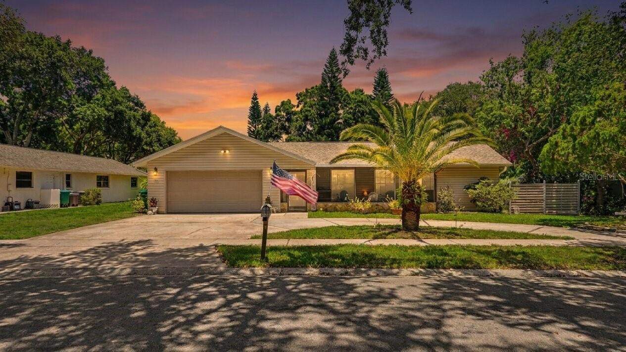 165 WOODCUTTER LN, PALM HARBOR, FL