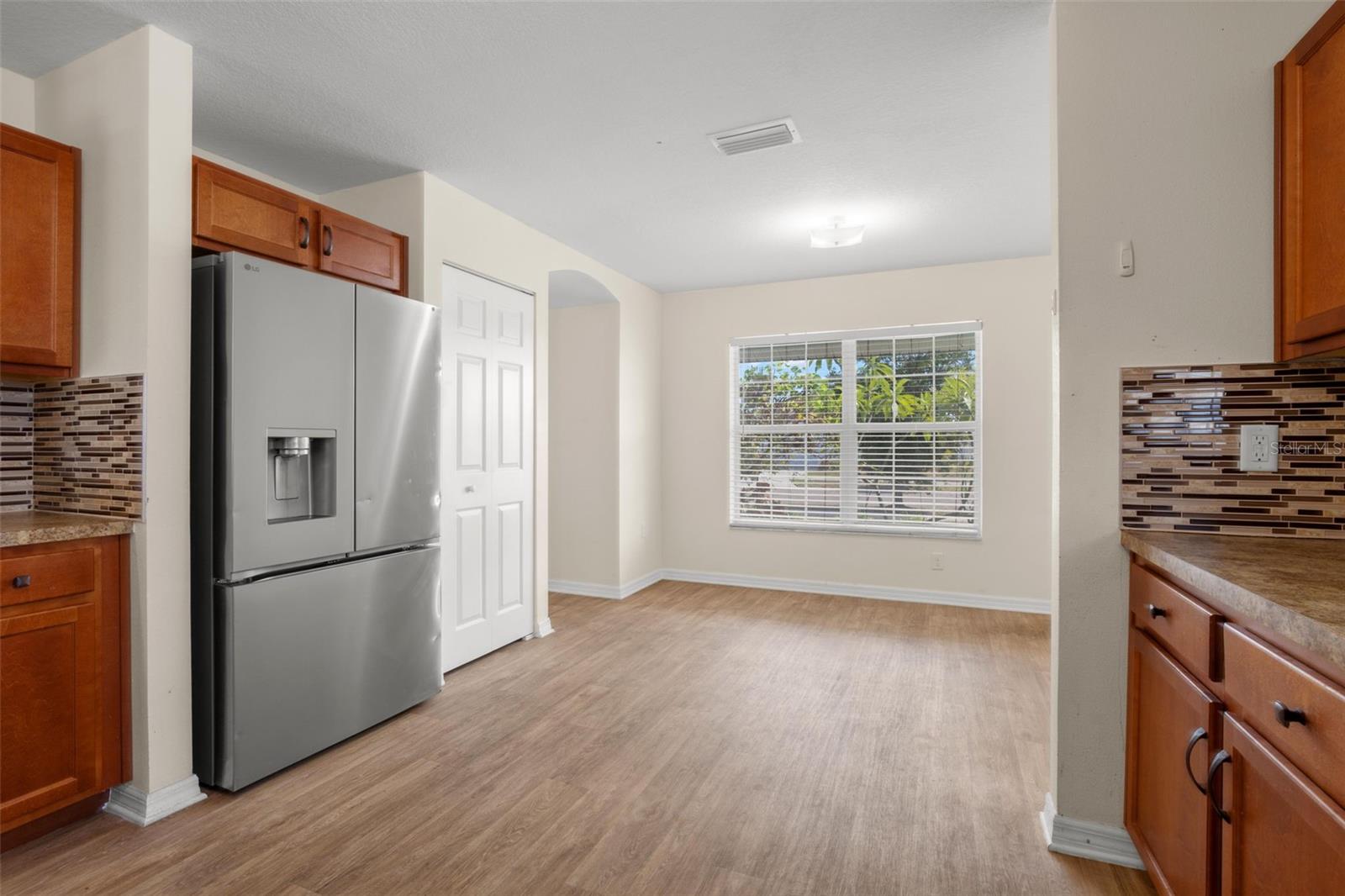 1550 BLOSSOM BAYOU CIR, RUSKIN, FL — photo 6