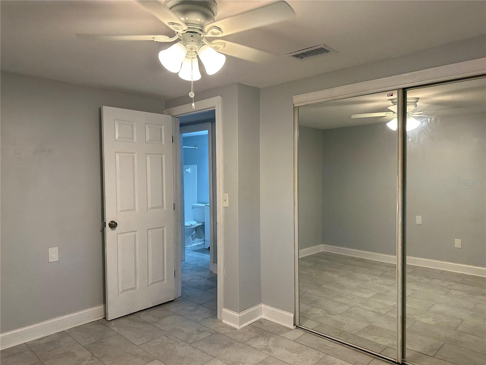 461 89TH AVE N, ST PETERSBURG, FL — photo 8