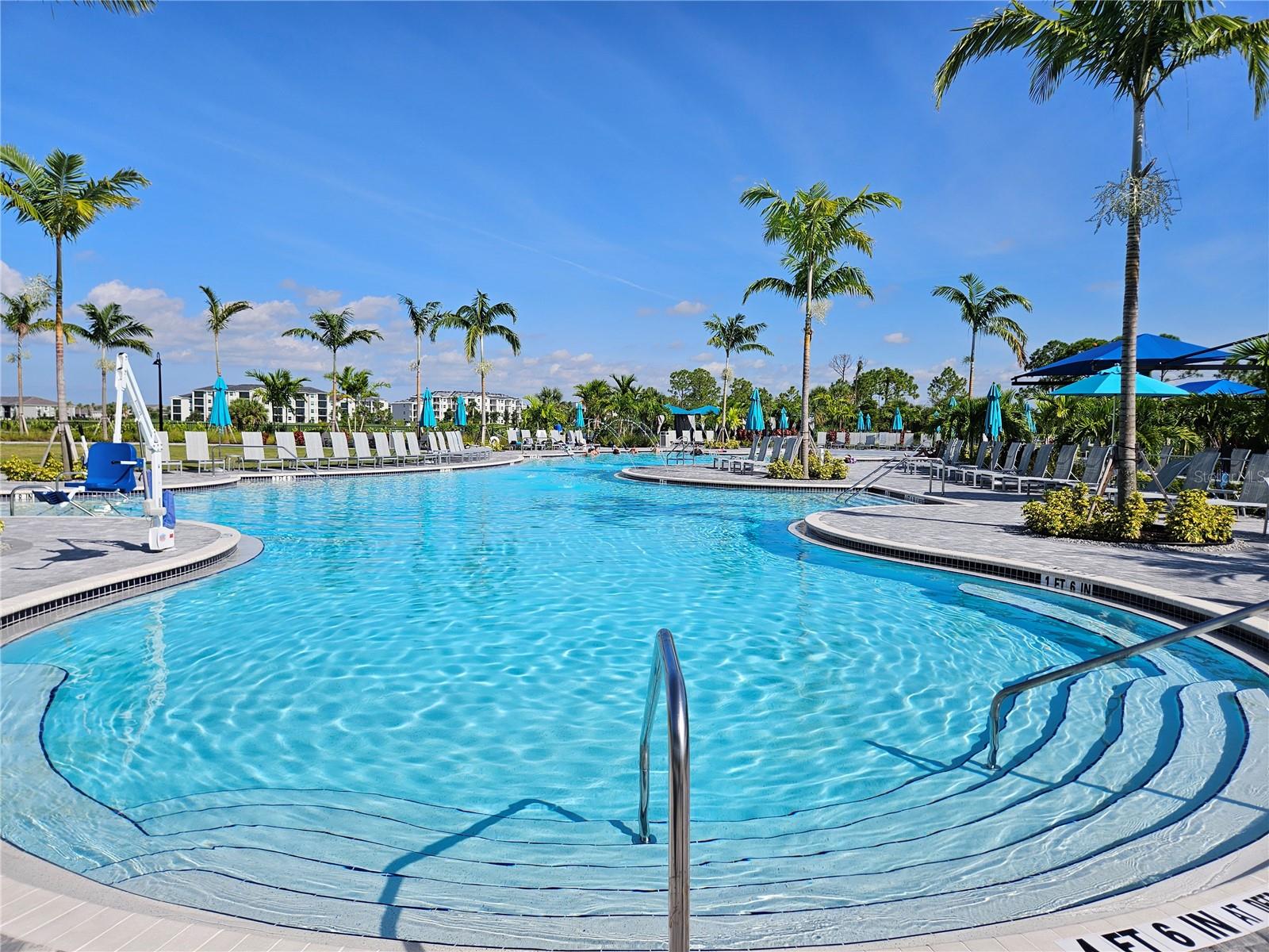 12180 WELLEN GOLF ST #207, VENICE, FL — photo 3