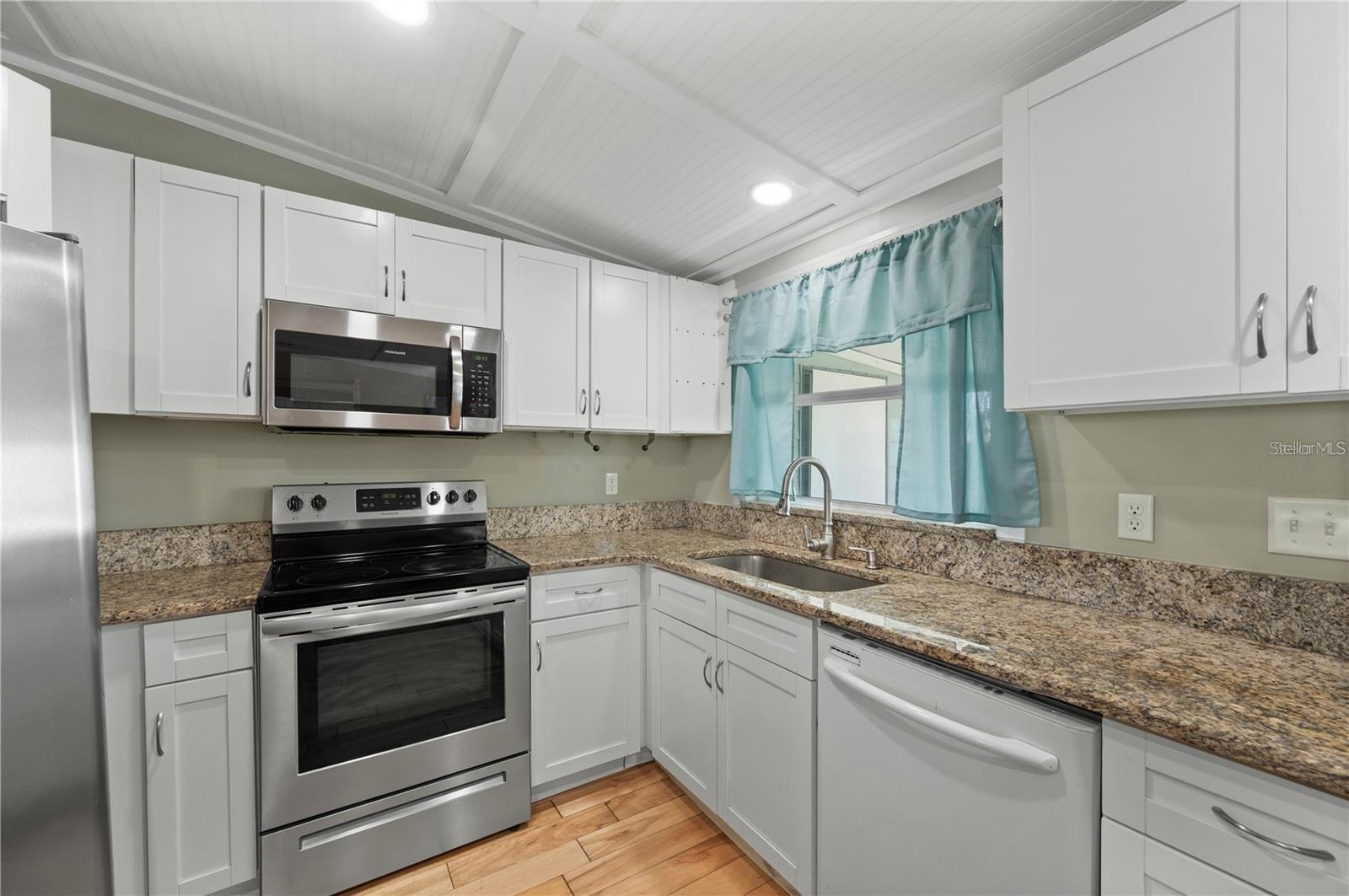 4220 DELTONA DR, PUNTA GORDA, FL — photo 13
