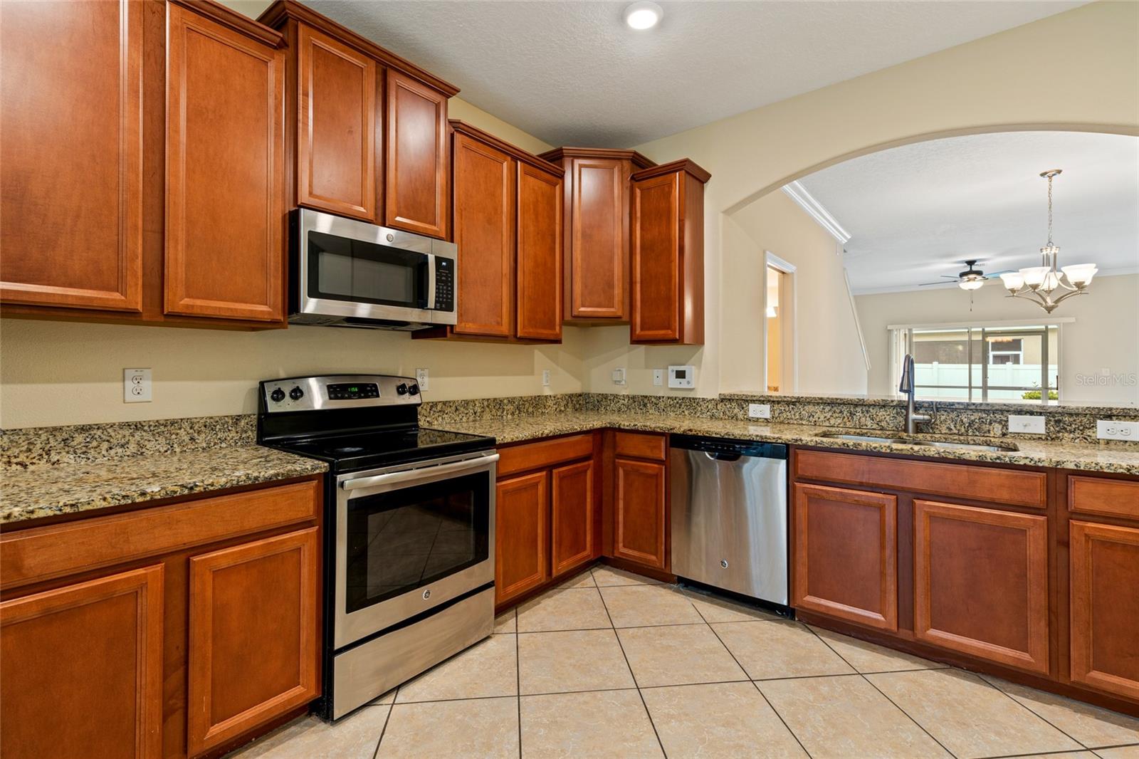 31210 GOSSAMER WAY, WESLEY CHAPEL, FL — photo 6