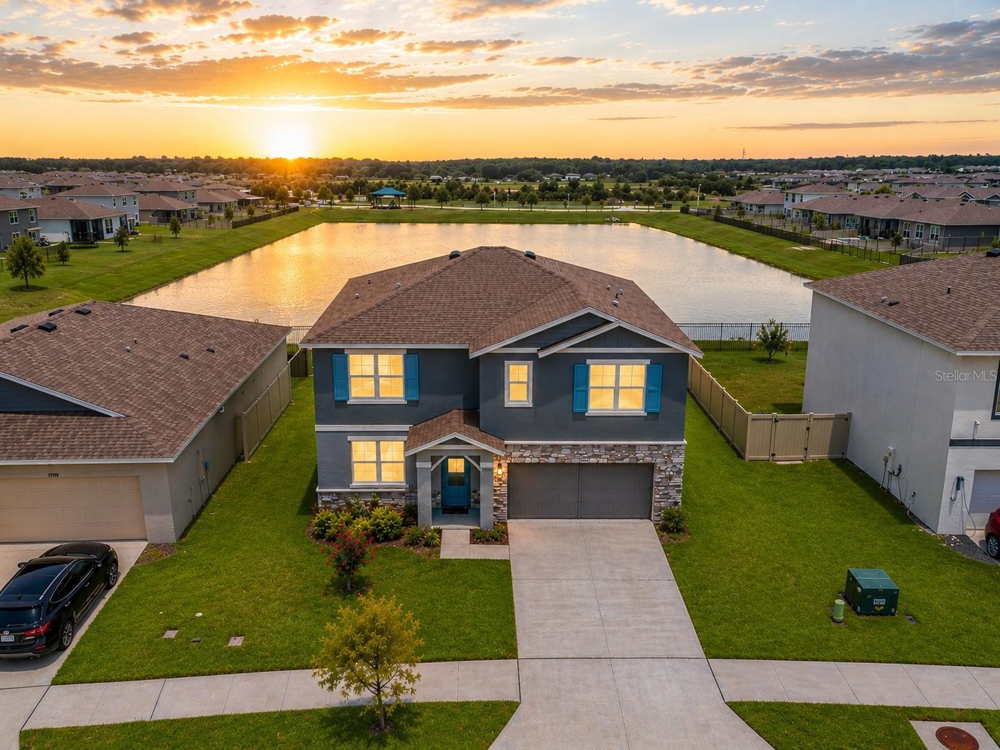 9728 CRESCENT RAY DR, WESLEY CHAPEL, FL