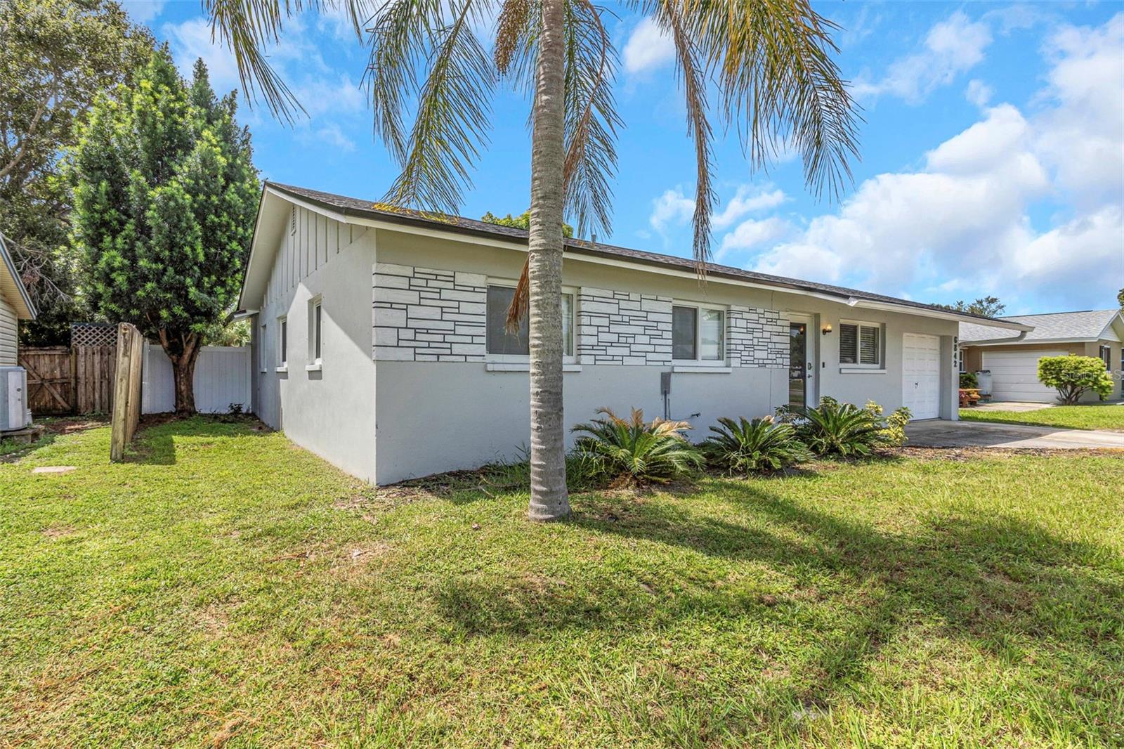 6842 62ND AVE N, PINELLAS PARK, FL — photo 4