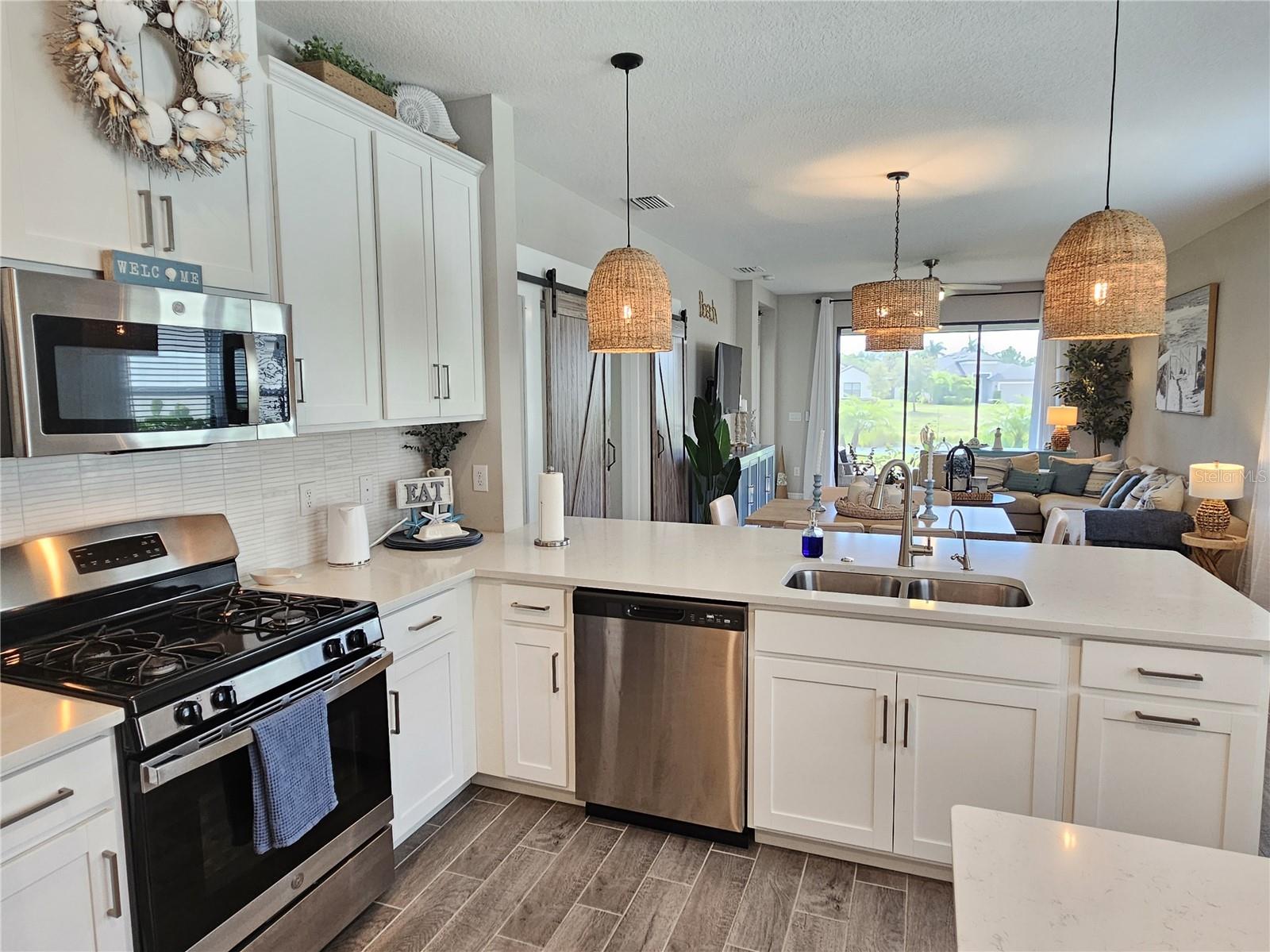 15285 SHADY PALMS LN, NOKOMIS, FL — photo 19