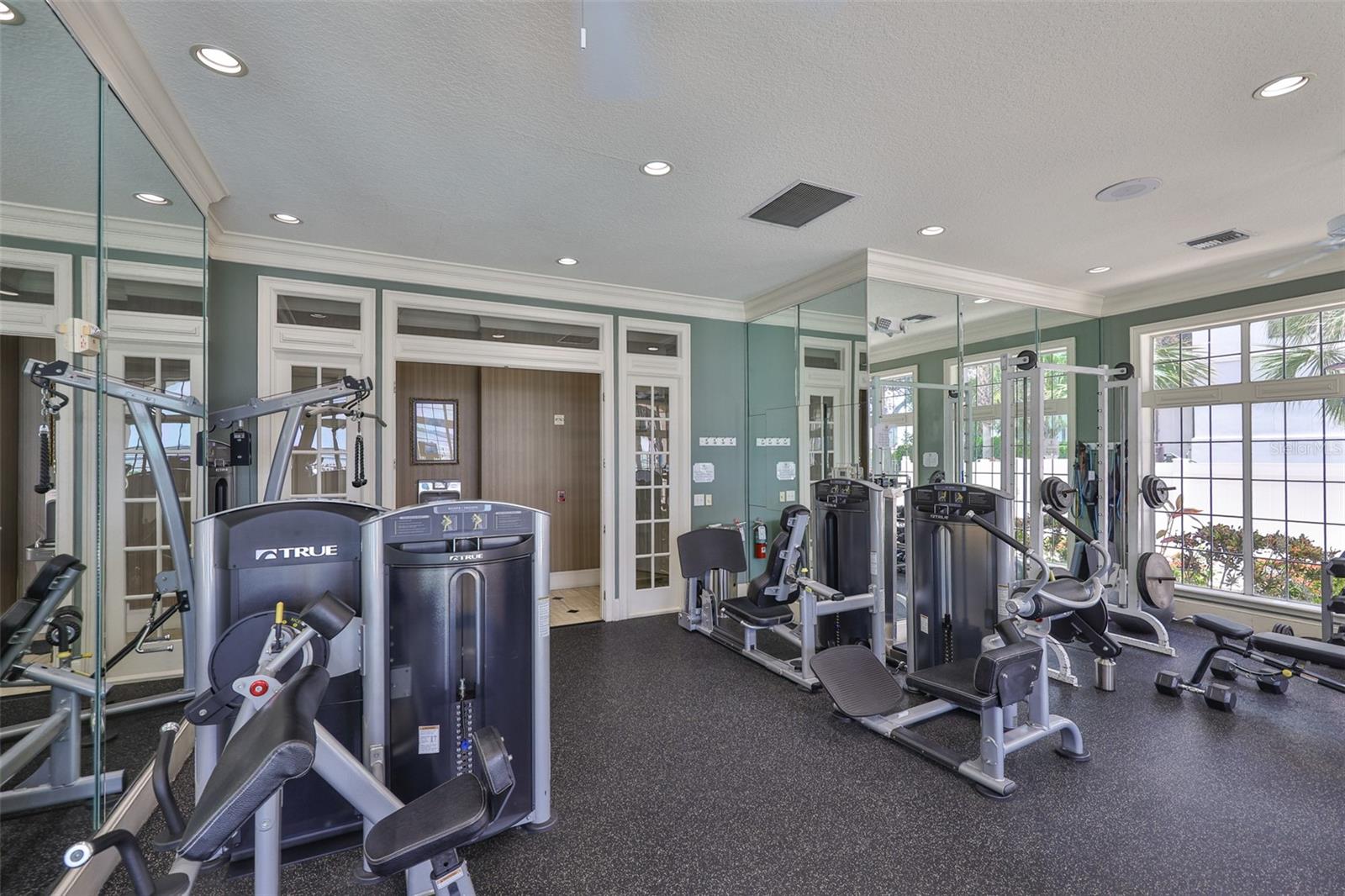 3312 BAY CLUB CIR #3312, TAMPA, FL — photo 33