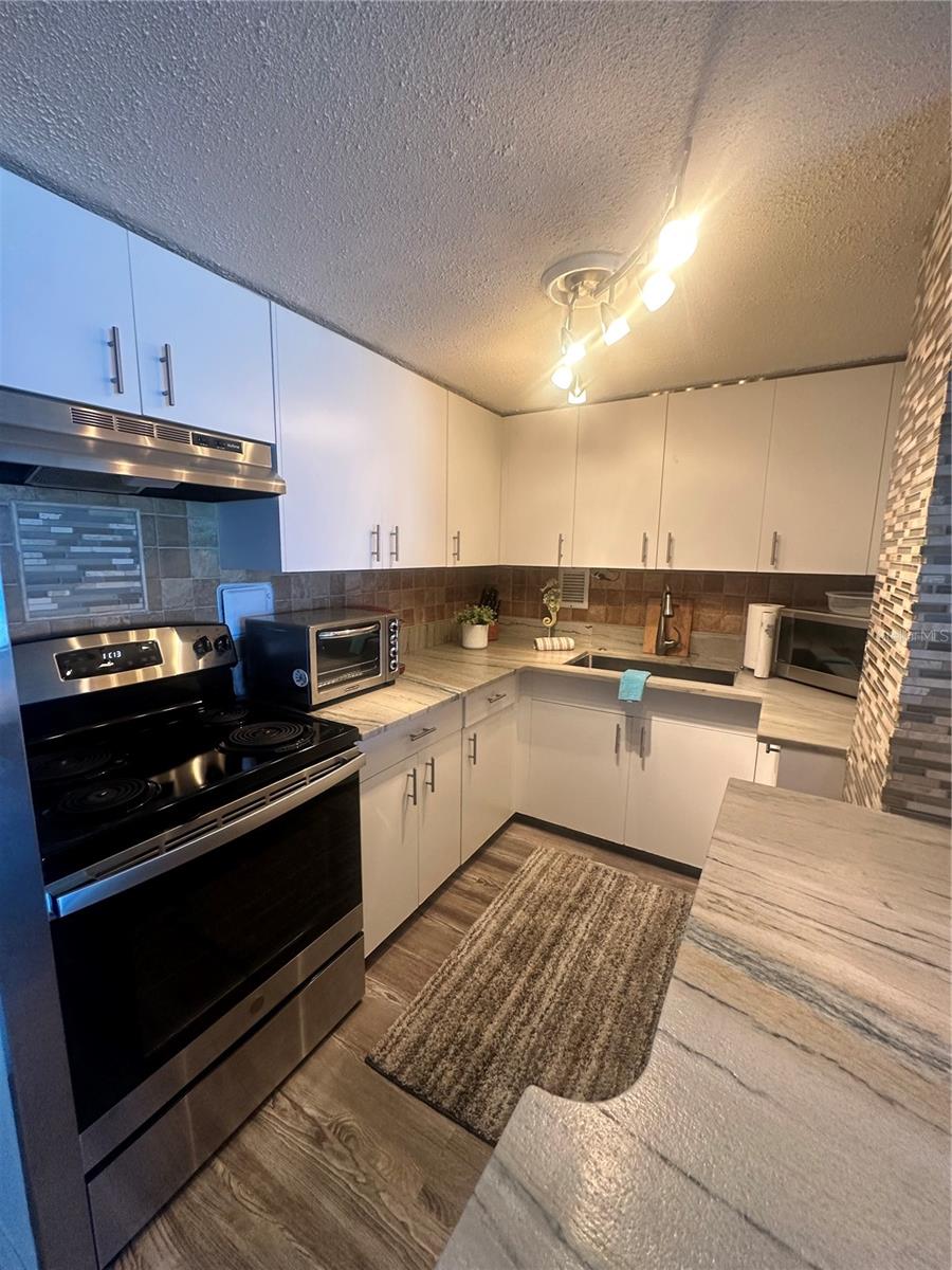 880 MANDALAY AVE #309, CLEARWATER, FL — photo 20