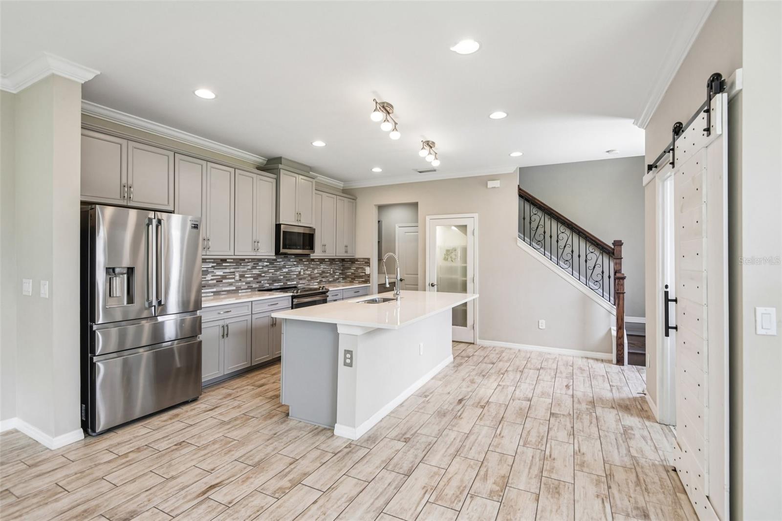 6706 ROCKY PARK ST, TAMPA, FL — photo 16