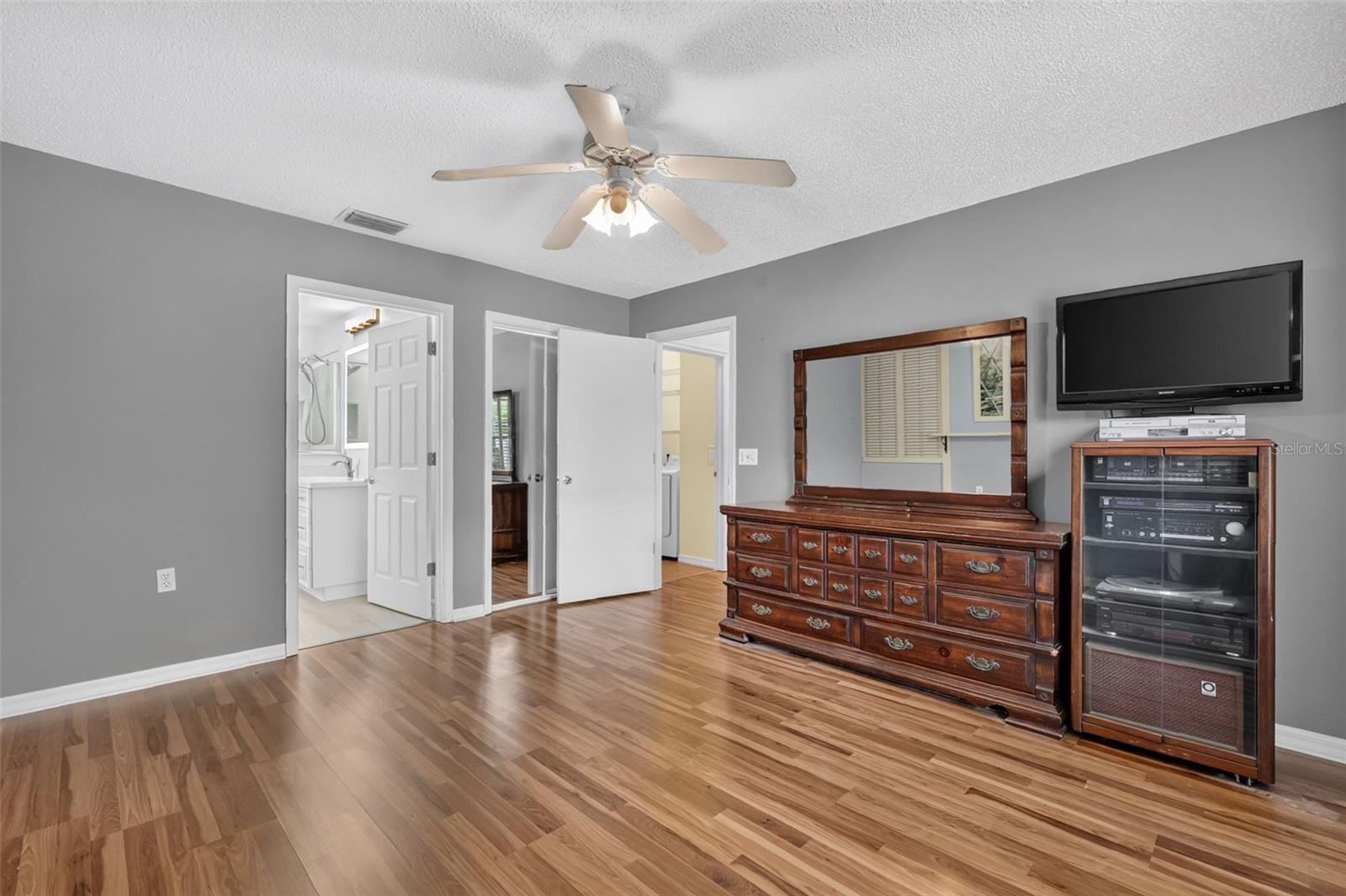 1911 DEL NORTE DR, THE VILLAGES, FL — photo 16