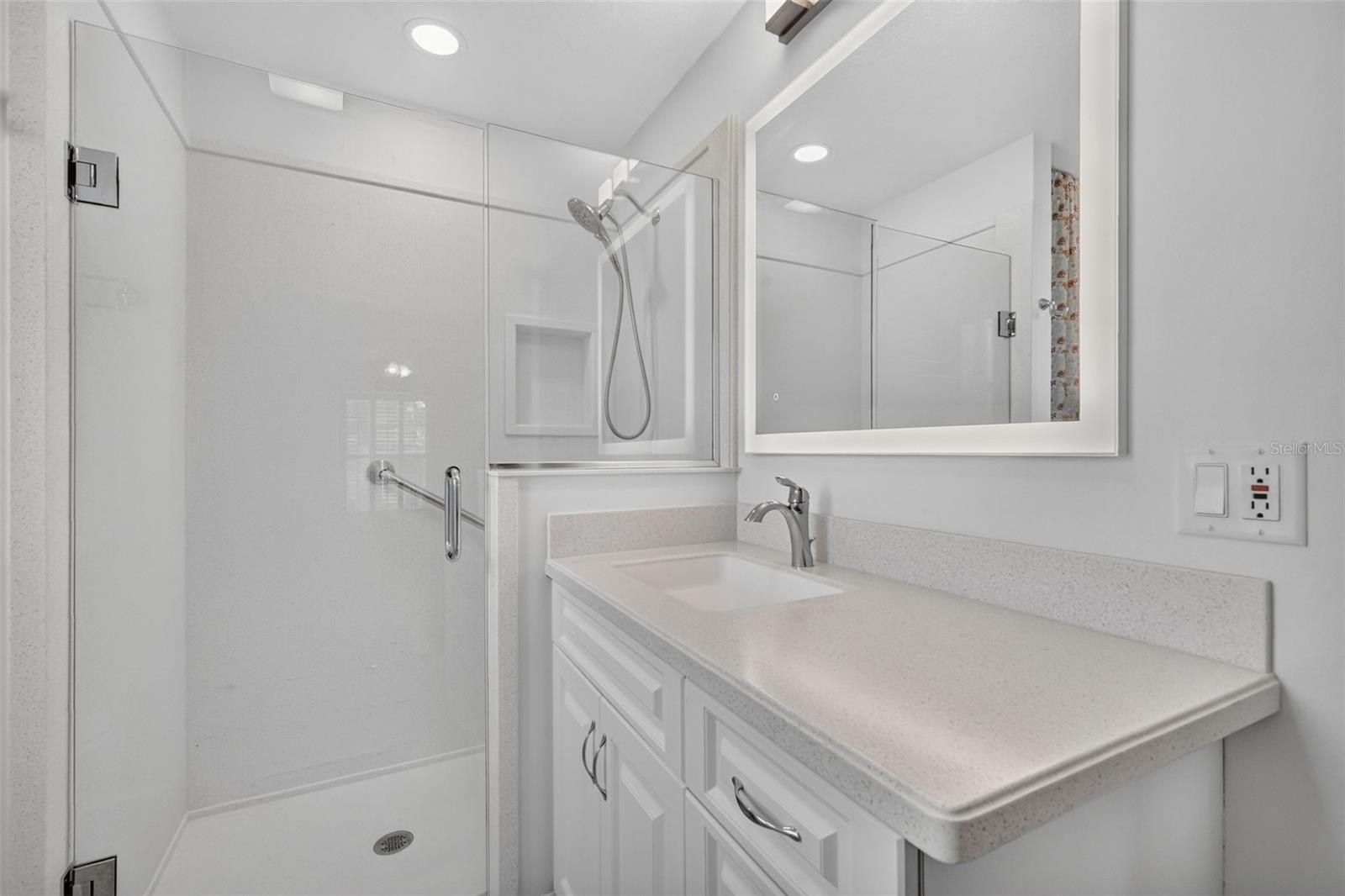 1911 DEL NORTE DR, THE VILLAGES, FL — photo 19