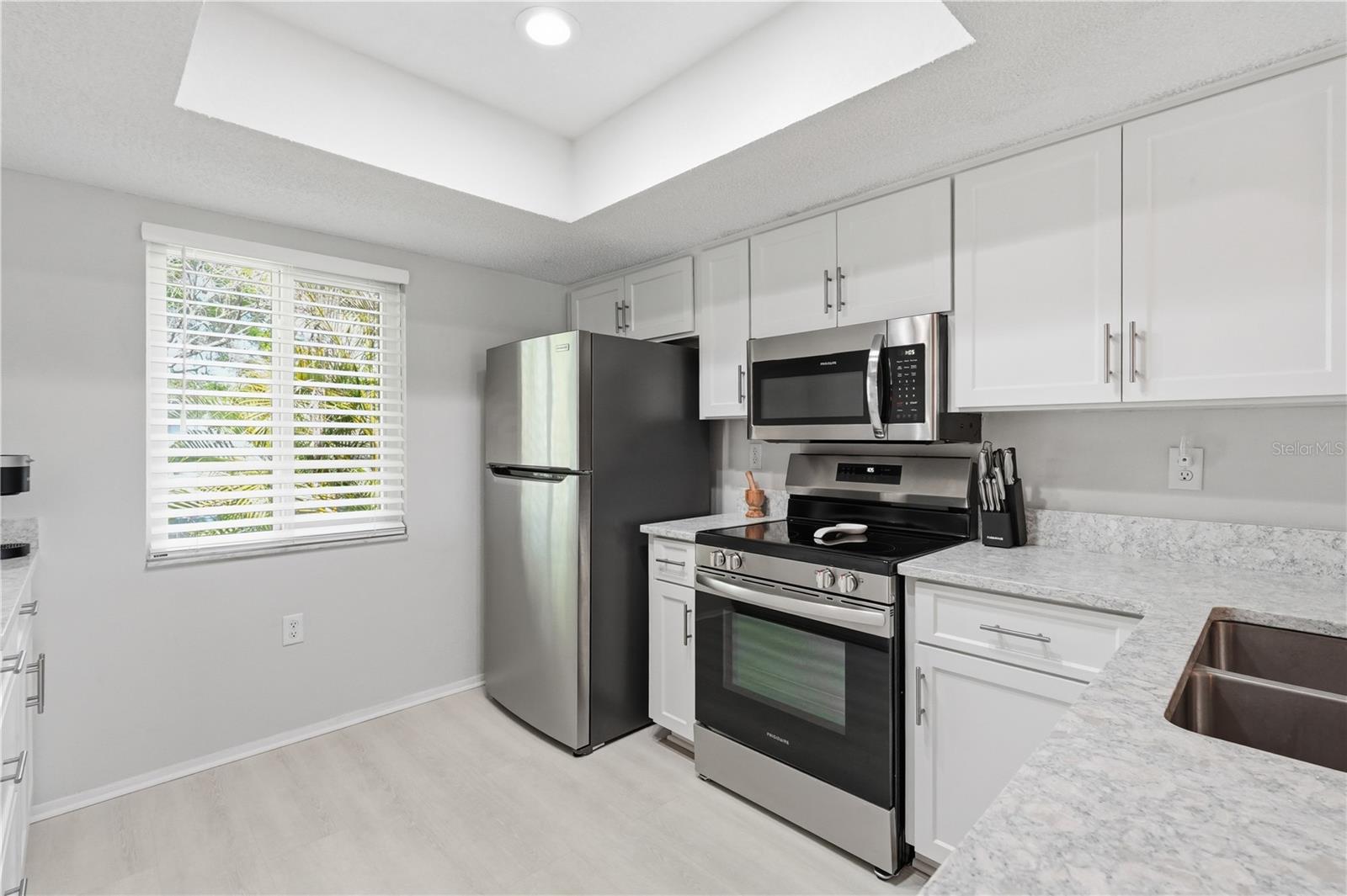 240 CYPRESS LN #240, OLDSMAR, FL — photo 14