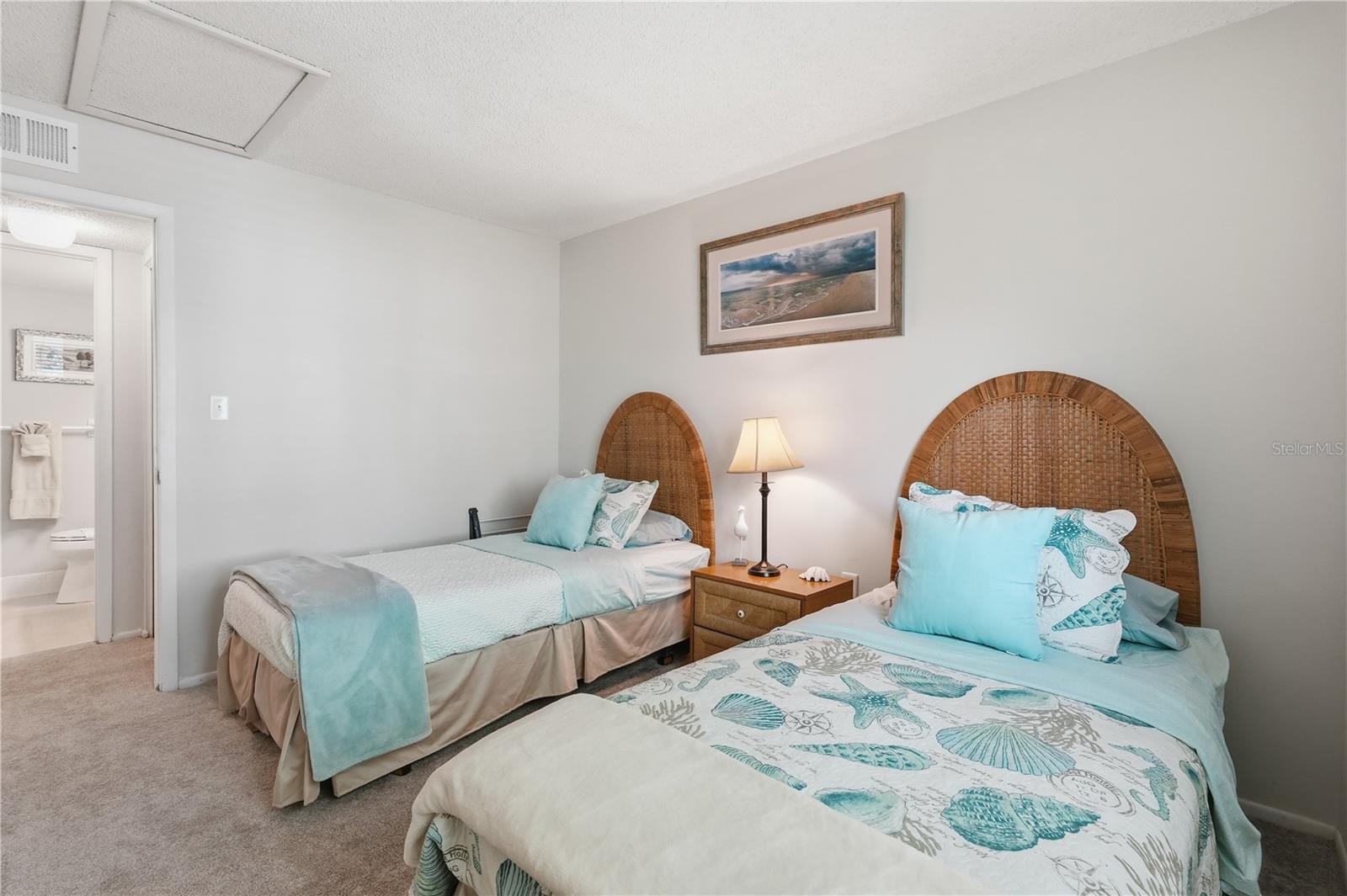 240 CYPRESS LN #240, OLDSMAR, FL — photo 17