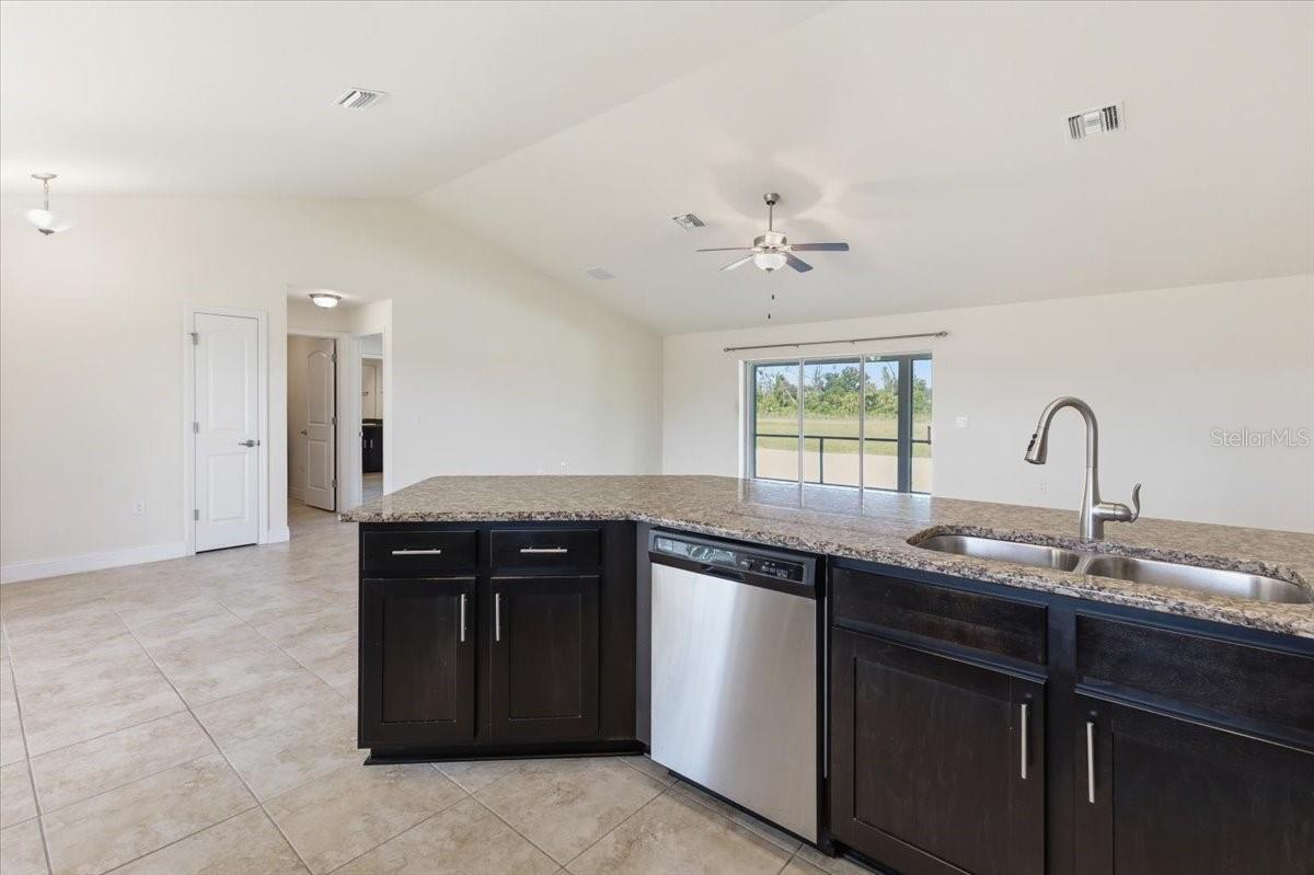 191 W PINE VALLEY LN, ROTONDA WEST, FL — photo 6