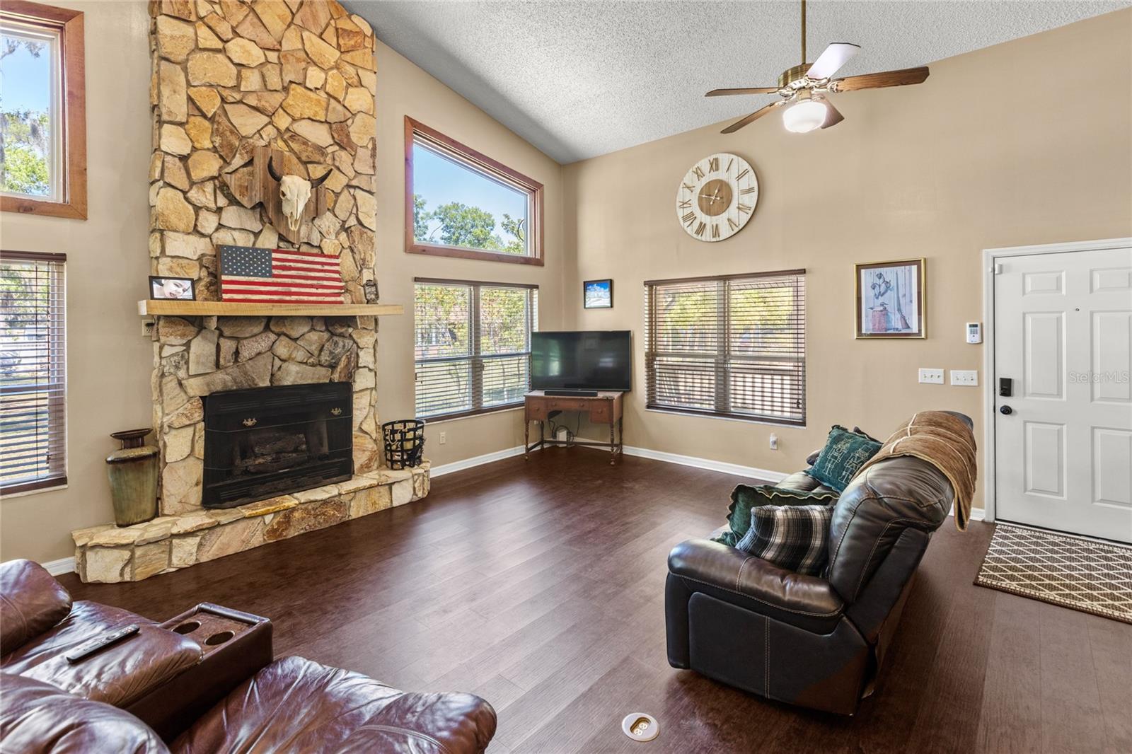 5930 ISLAND RD, MELROSE, FL — photo 13